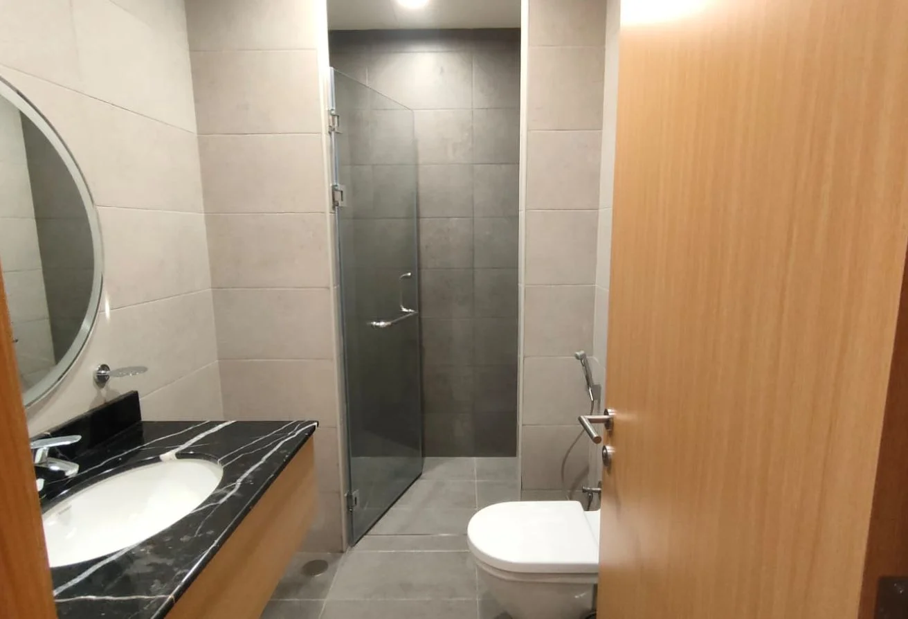 2BHK Apartment | Bills Option | Beach Access