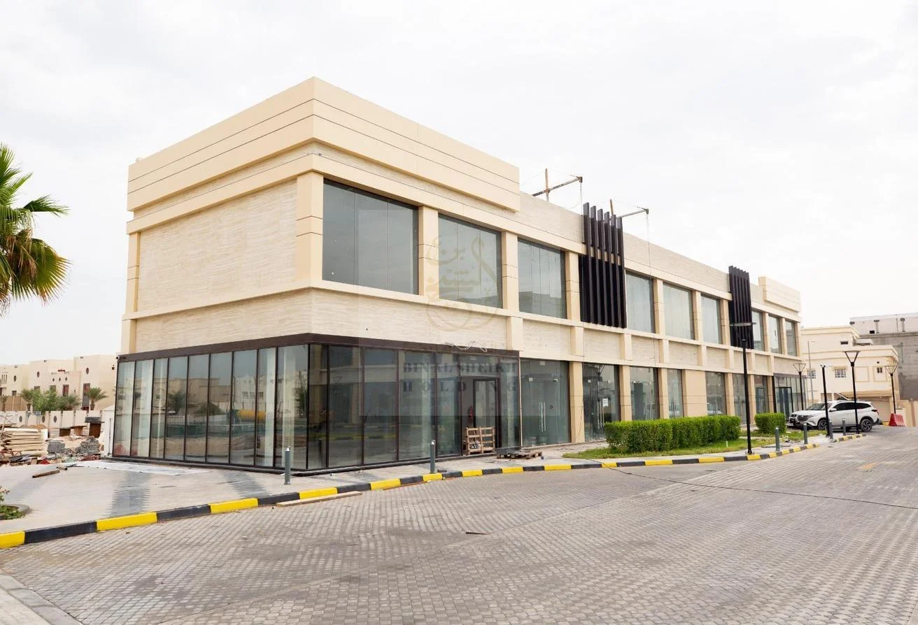 Retail Space Available – High Footfall Location