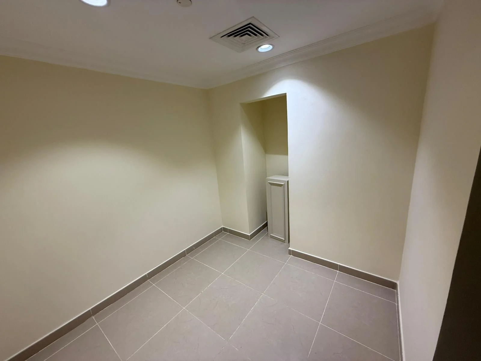 1 BHK +OFFICE FULLY SEW