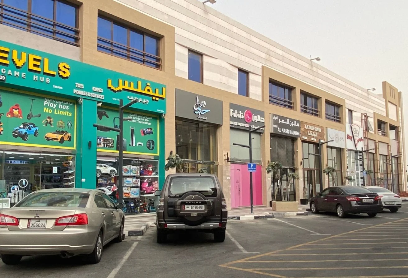 Prime Retail Spaces for a F&B AND Retails