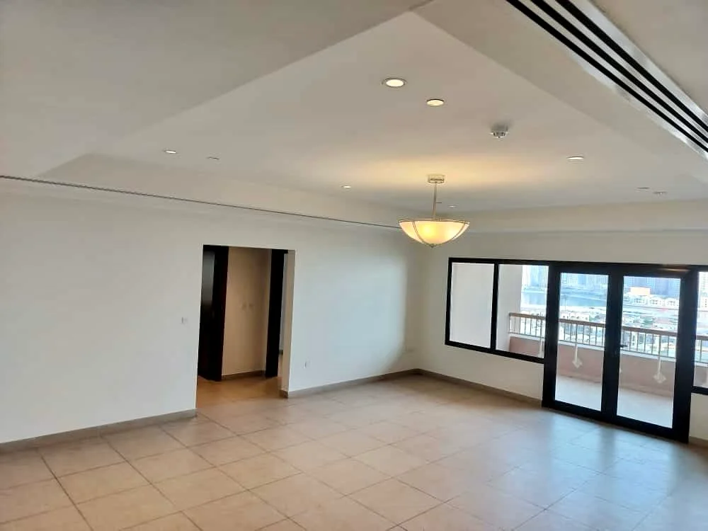 Spacious 3BHK | Unfurnished | Porto Arabia |