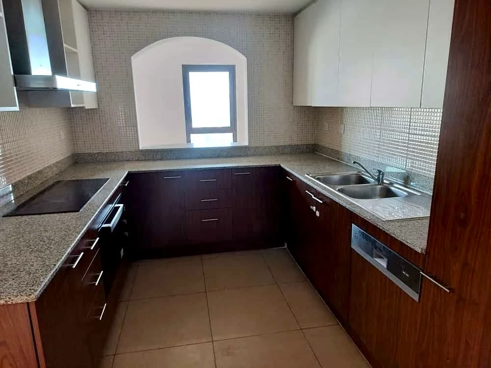 Spacious 3BHK | Unfurnished | Porto Arabia |