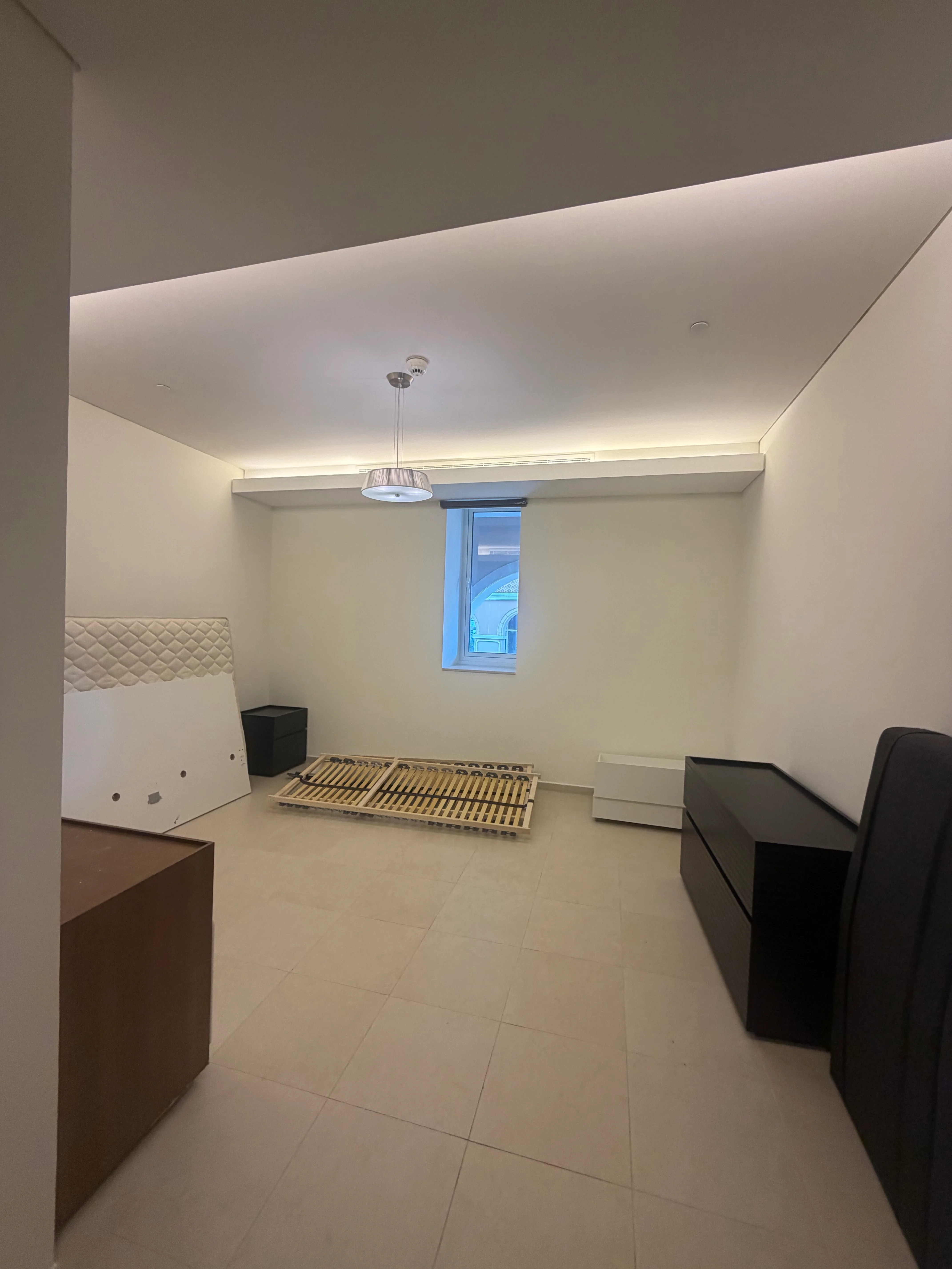 1BHK APARTMENT IN PRIME LOCATION