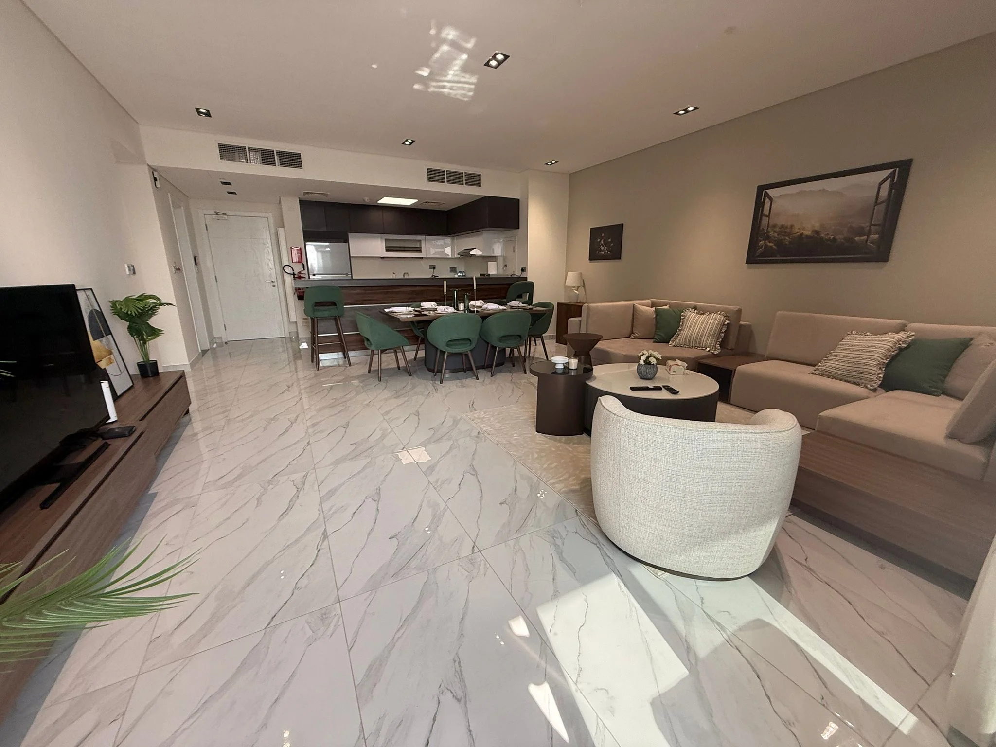 LUXURY 2BHK BRAND NEW FF WITH BALCONY APARTMENT