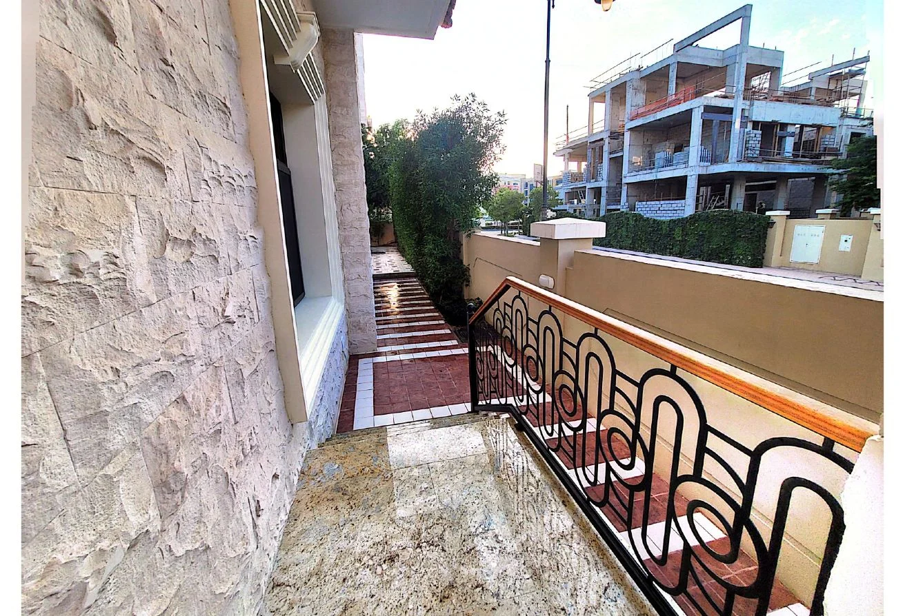 Ultra Luxury Beachfront Villa | 6BR| QAR 17M