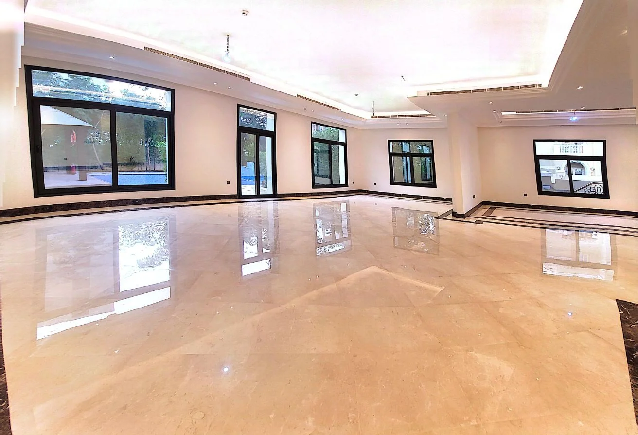 Ultra Luxury Beachfront Villa | 6BR| QAR 17M