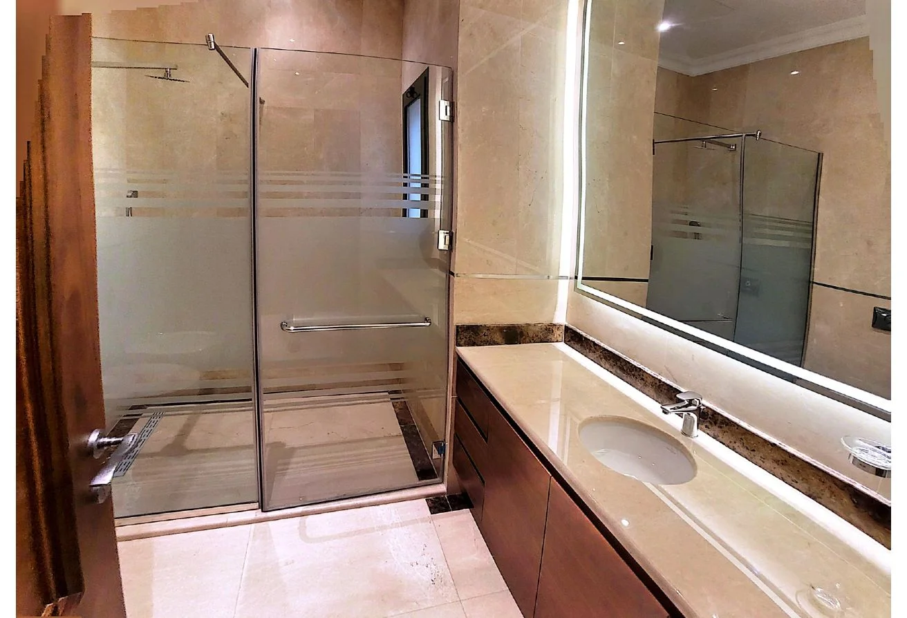 Ultra Luxury Beachfront Villa | 6BR| QAR 17M