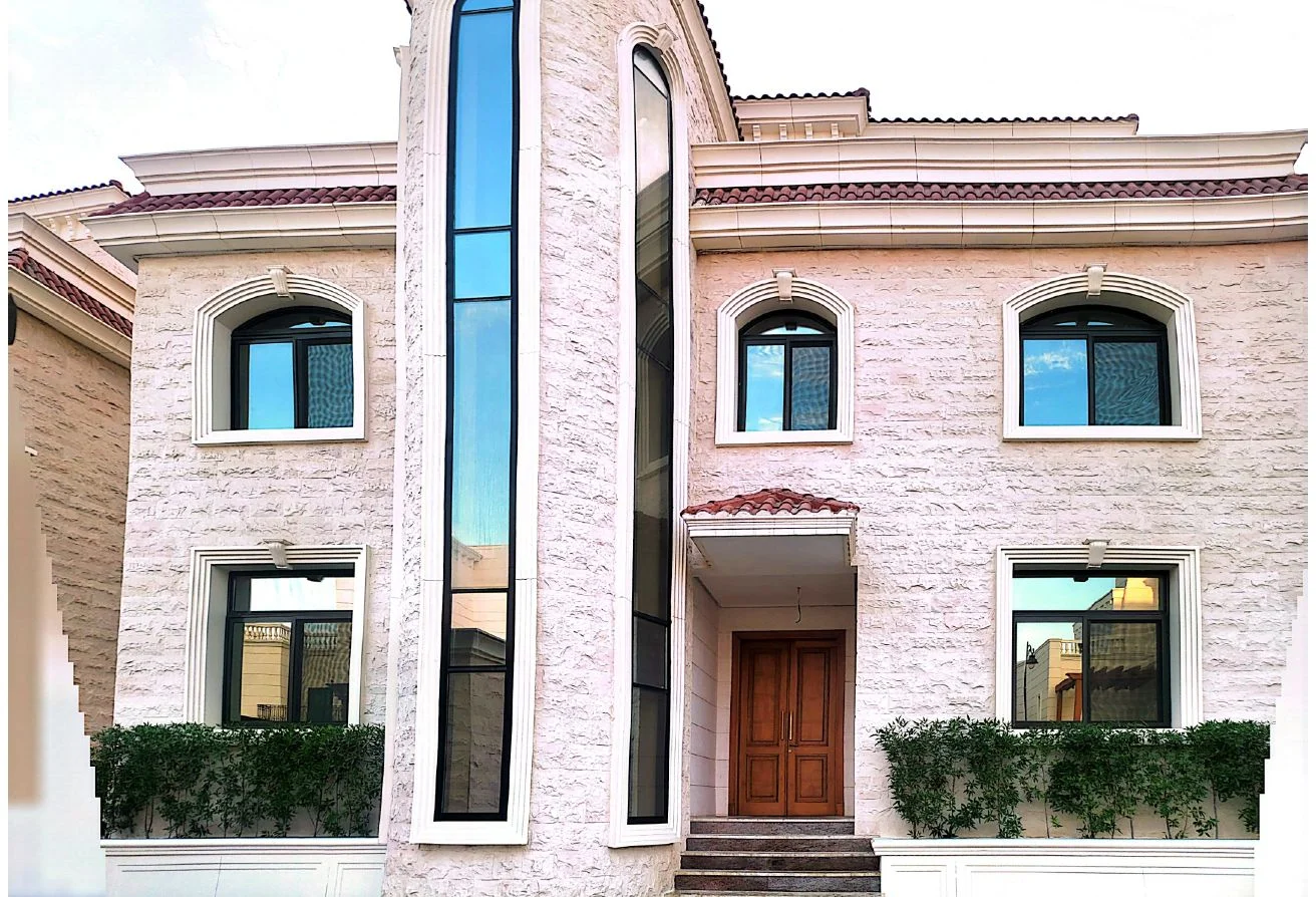 Ultra Luxury Beachfront Villa | 6BR| QAR 17M