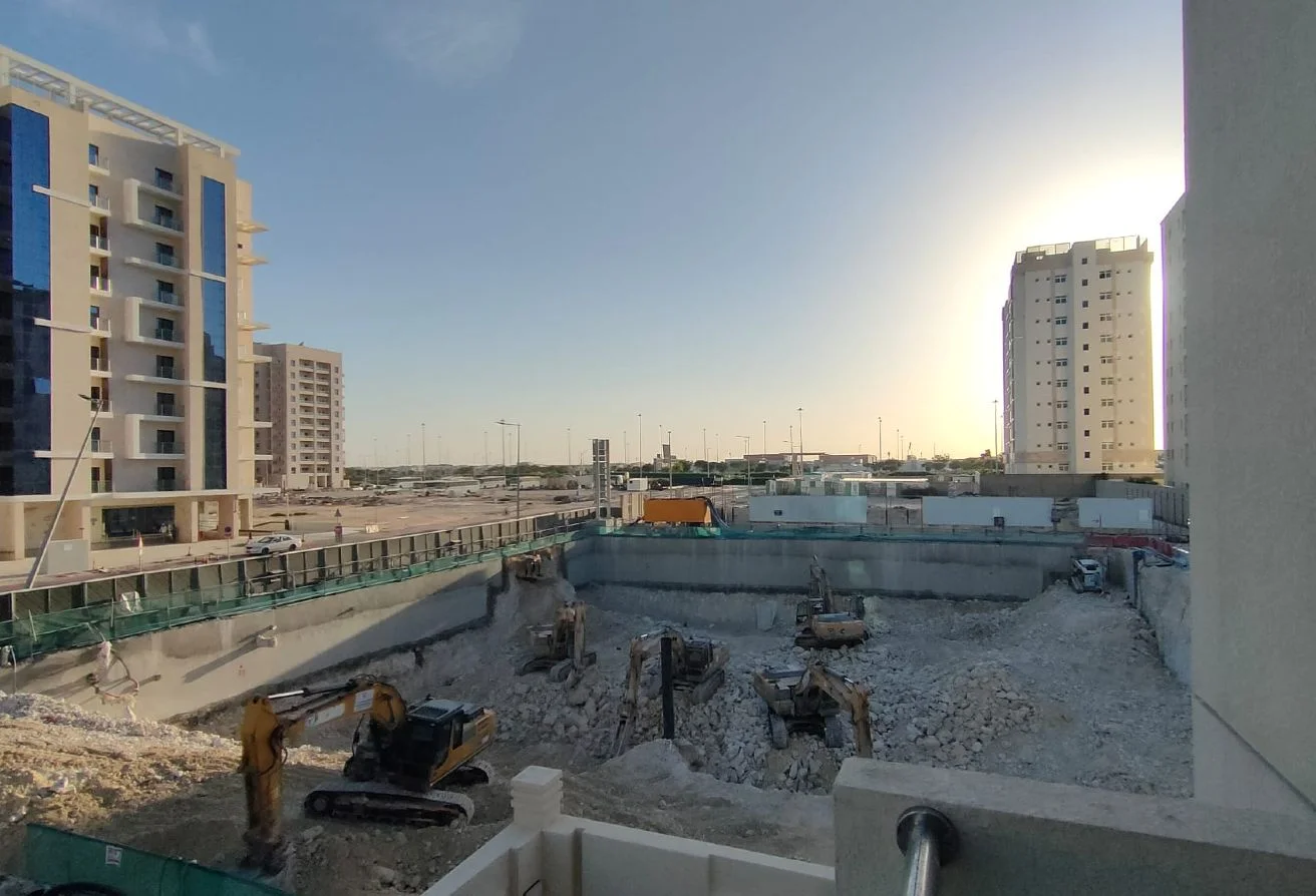 ALL INCLUSIVE 1 BR IN PRIME LOCATION AT LUSAIL