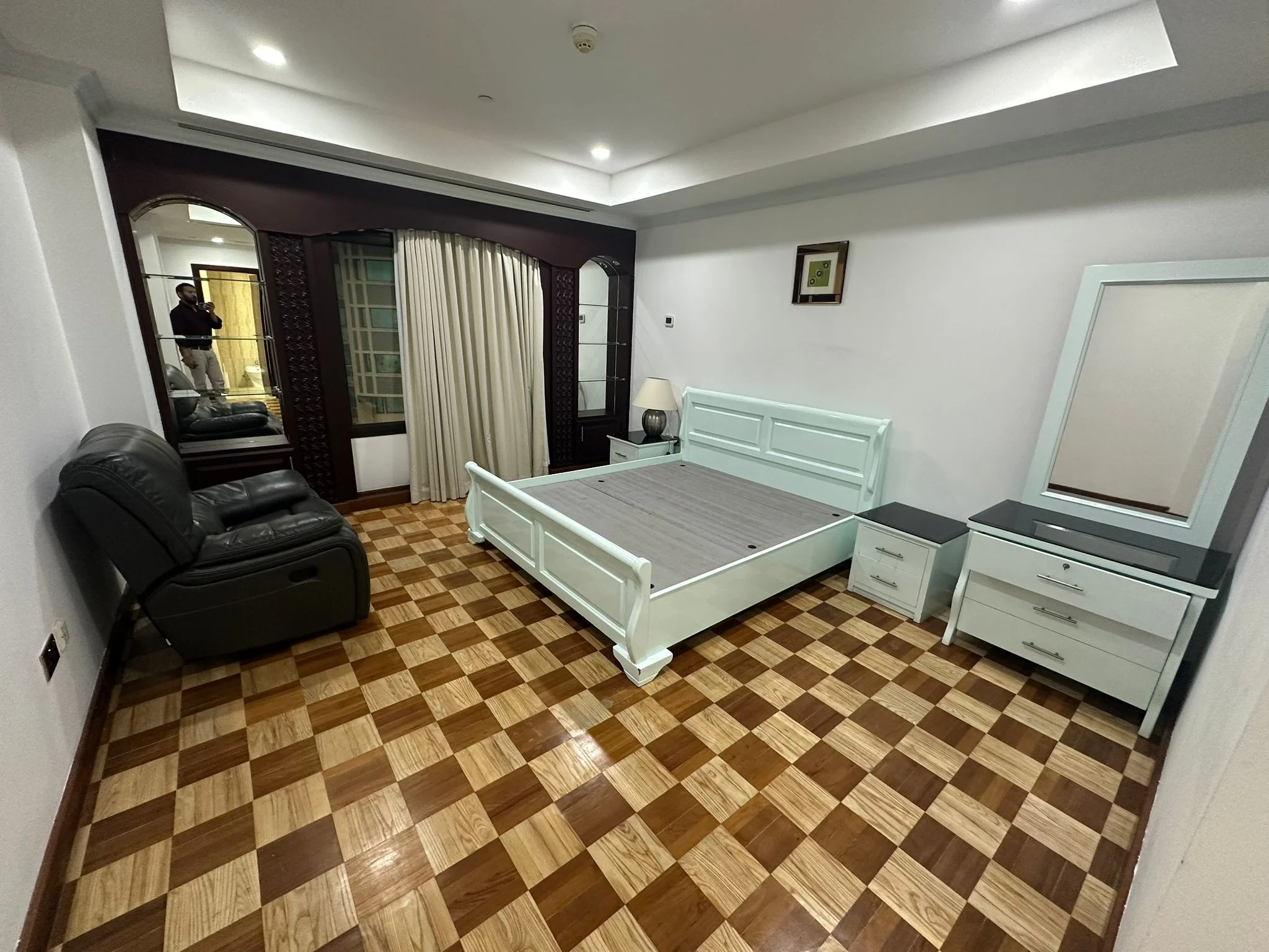 3 bhk + maids including bills offer price
