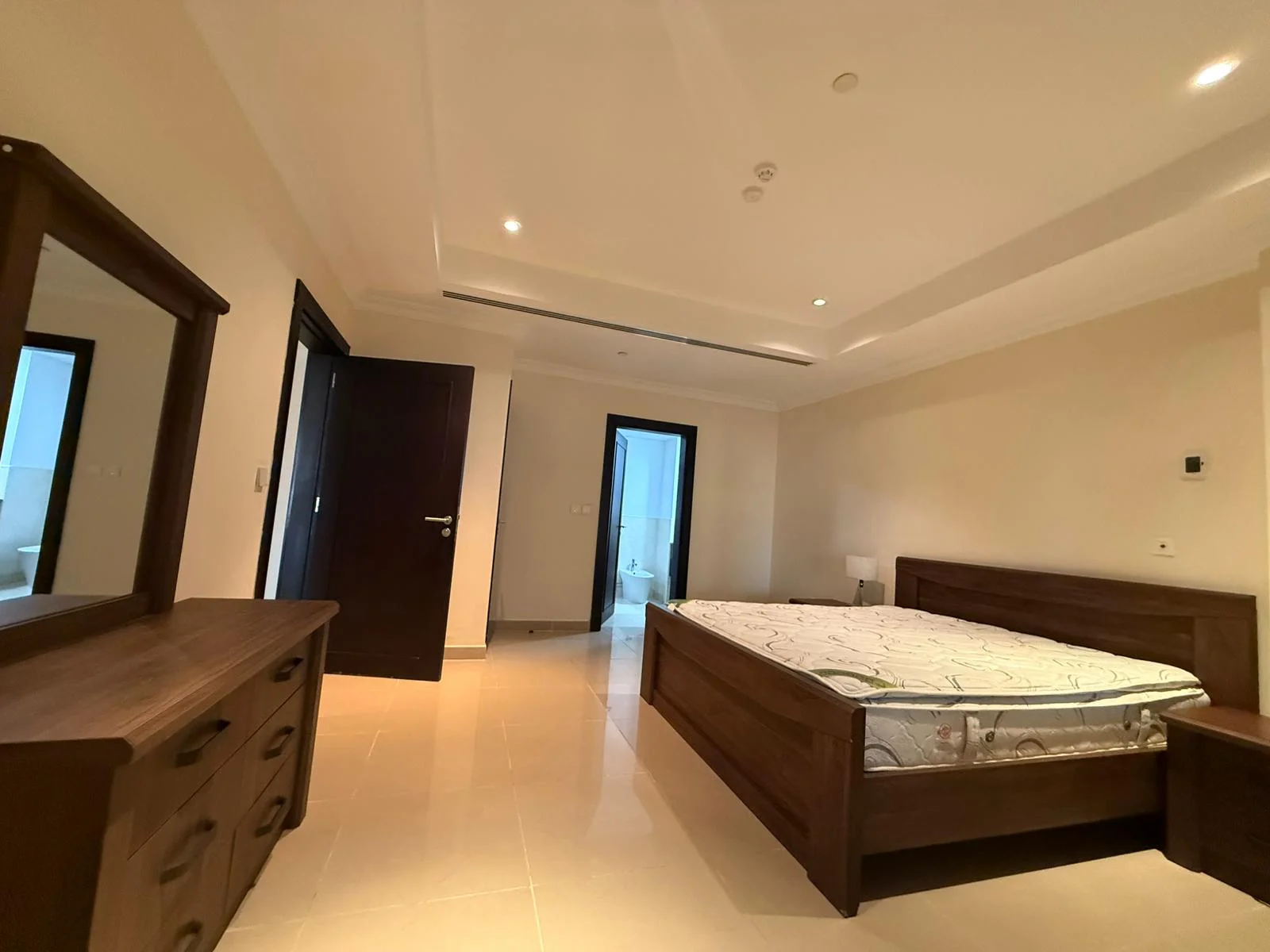 Specious 1 BHK+OFFICE APARTMENT FOR SALE