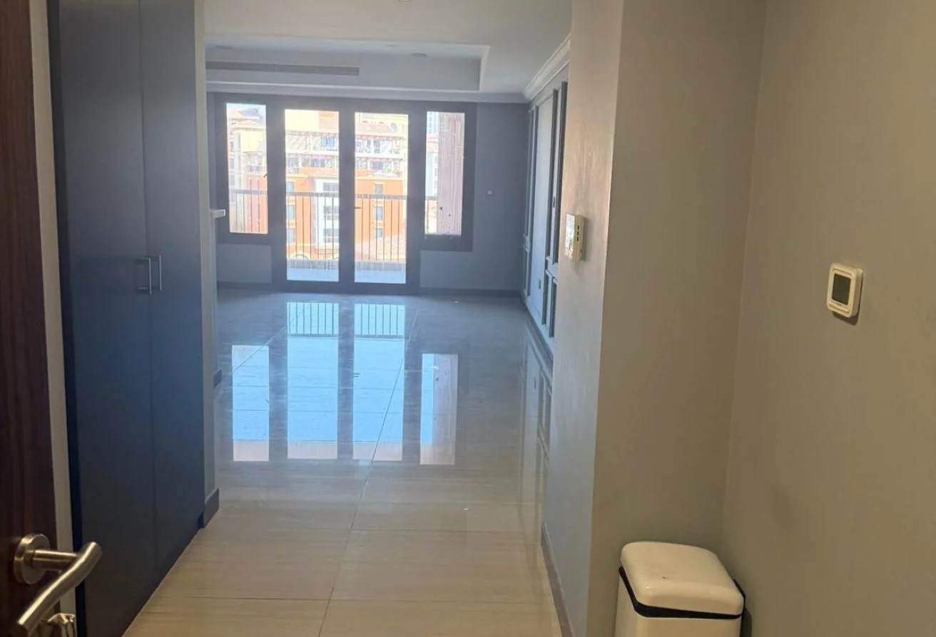 2 BHK Luxuary Appartment with Balcony