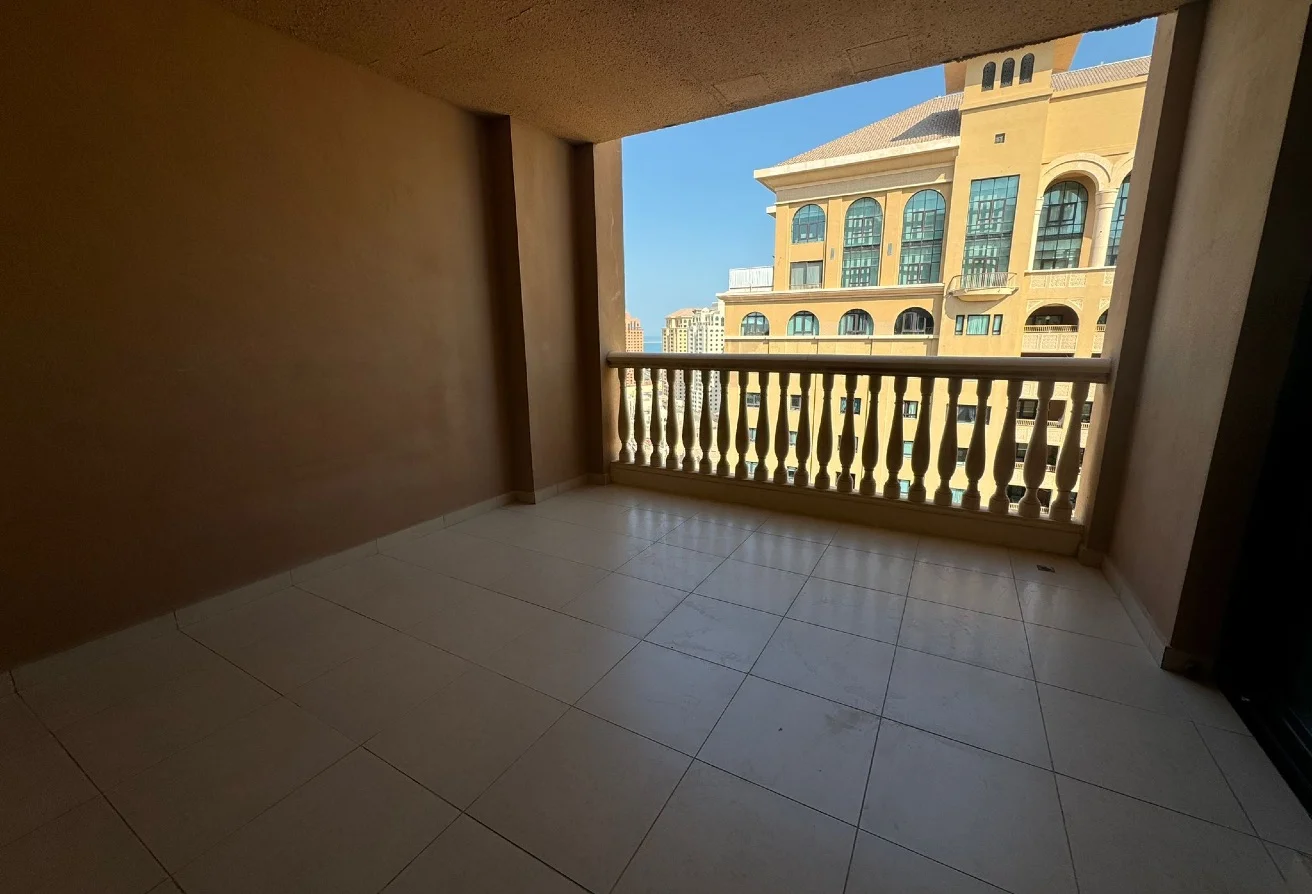 Prime Investment | 1+OFFICE | Renovated Unit