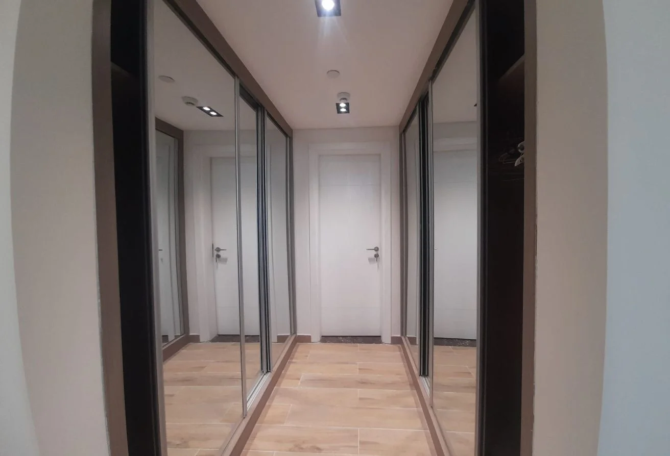 LUXURY 1 BED ROOM APARTMENT AVALIBLE FOR RENT