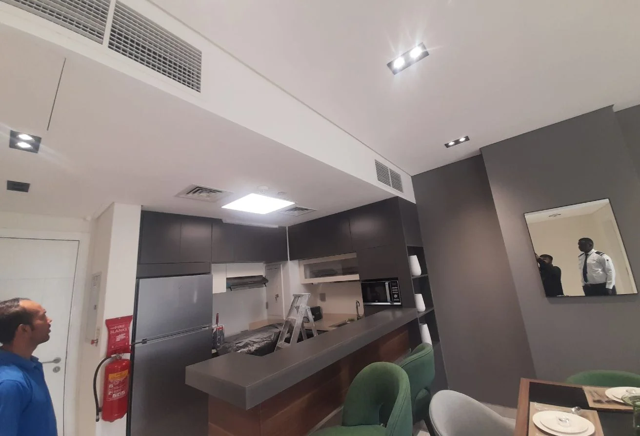 LUXURY 1 BED ROOM APARTMENT AVALIBLE FOR RENT