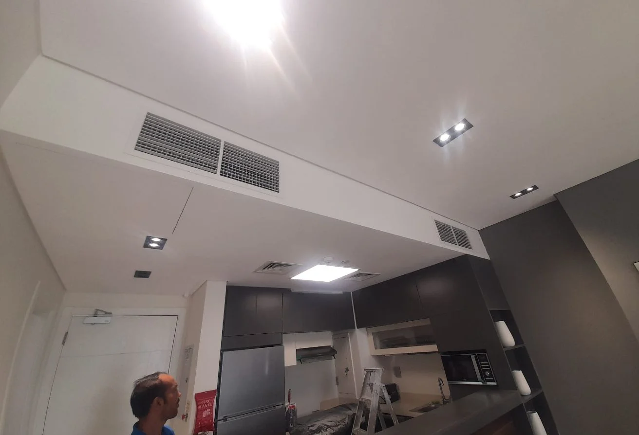 LUXURY 1 BED ROOM APARTMENT AVALIBLE FOR RENT
