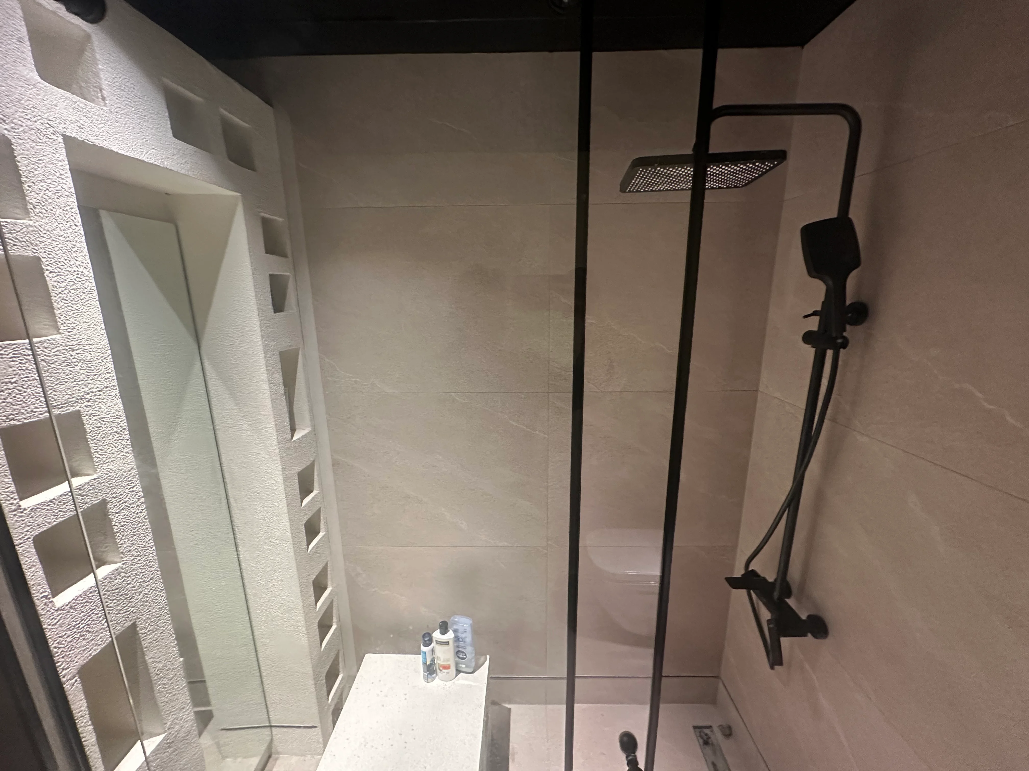 1 Bhk Including Bills| Furnished | Marina View