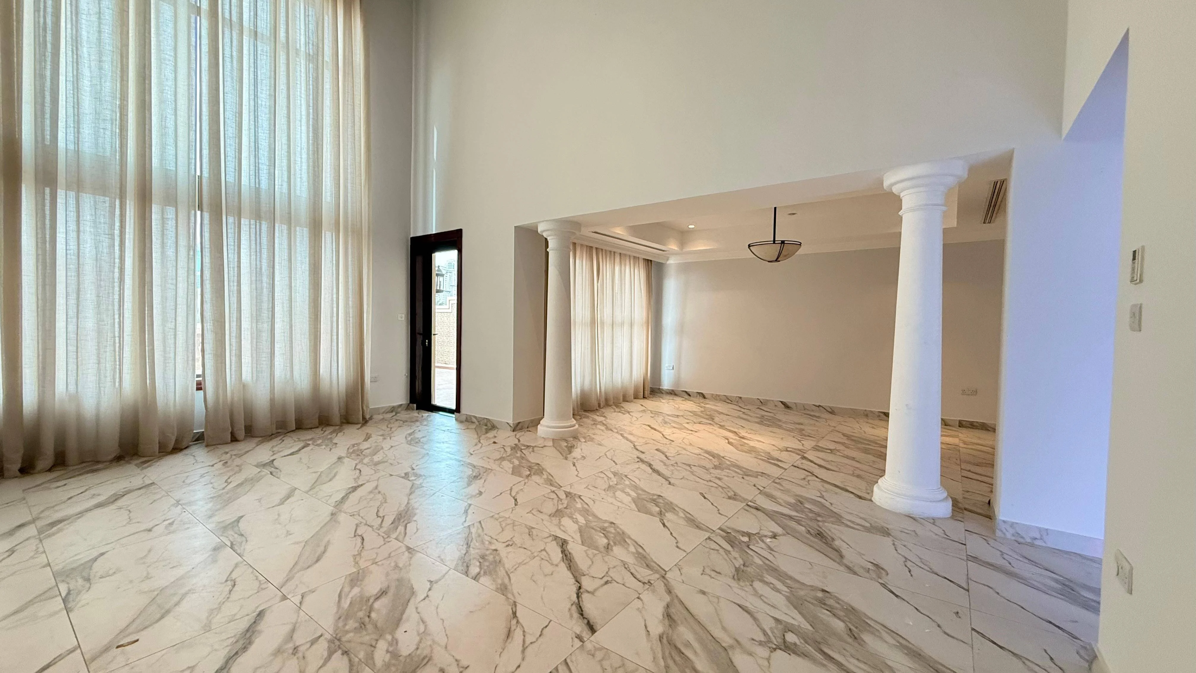 4 bhk + maidsroom townhouse
