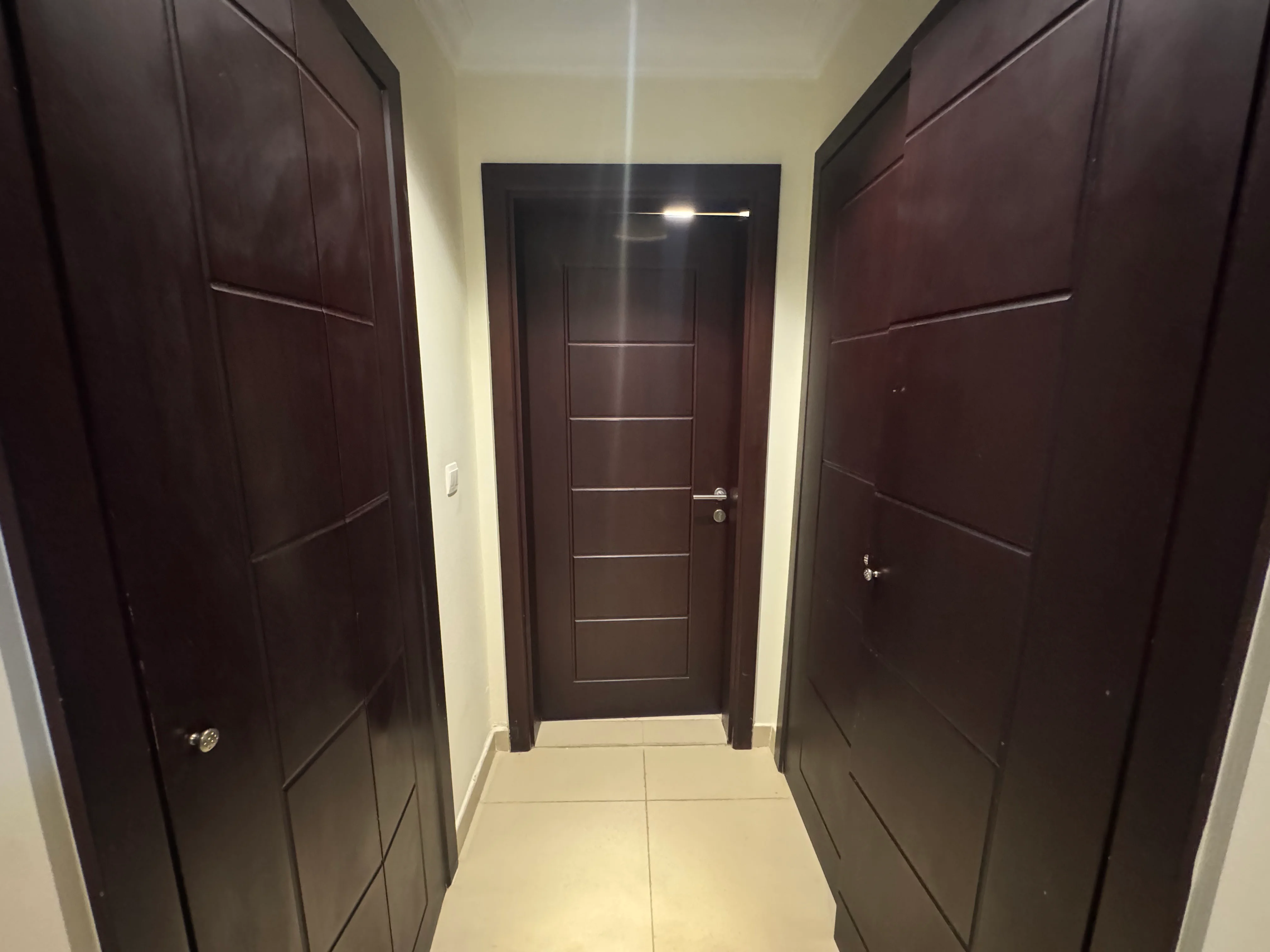 SPACIOUS 1 BEDROOM FULLY FURNISHED WITH SEE VIEWS