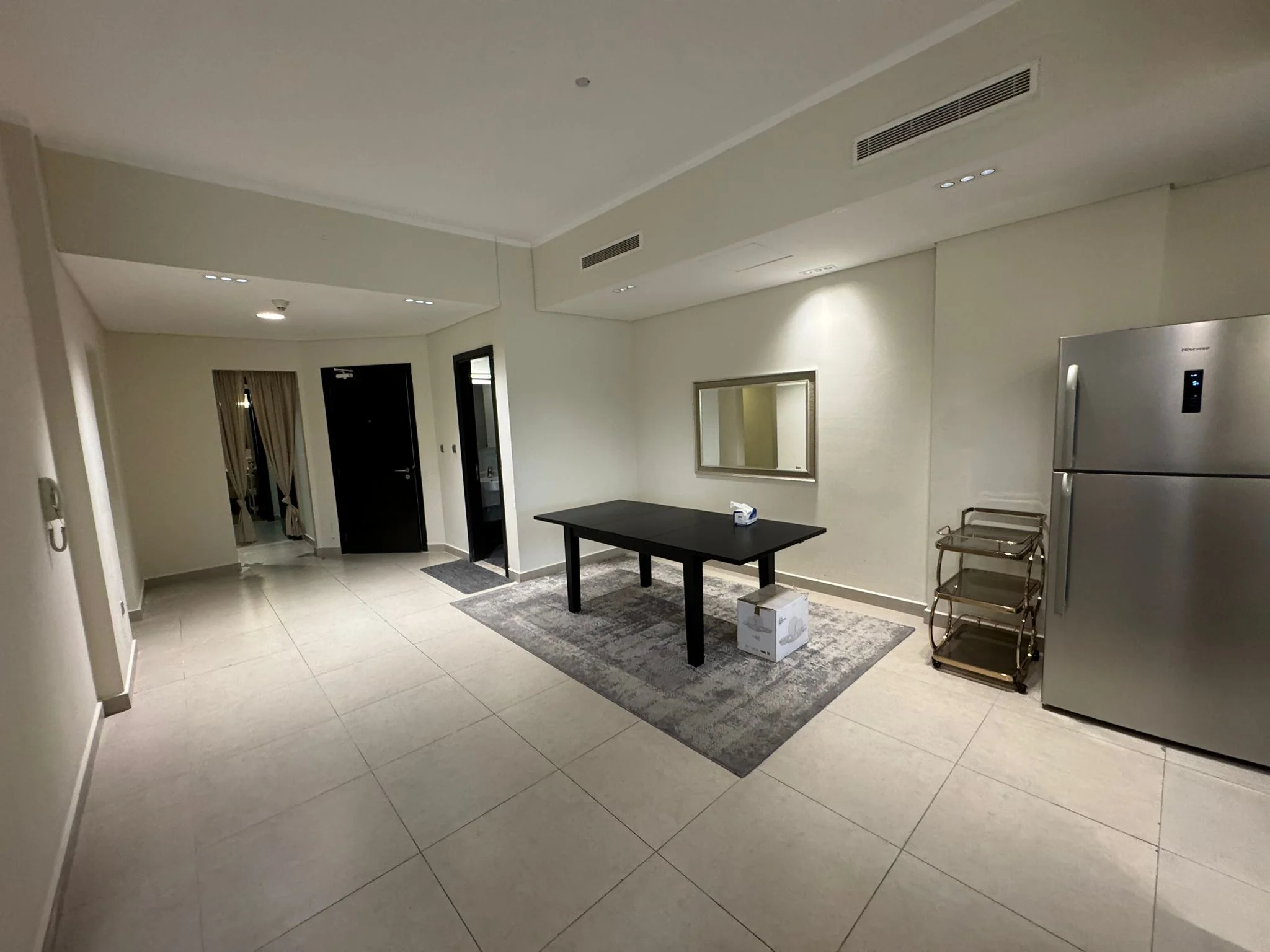 3bhk plus maid spacious appartment 9500 excluding