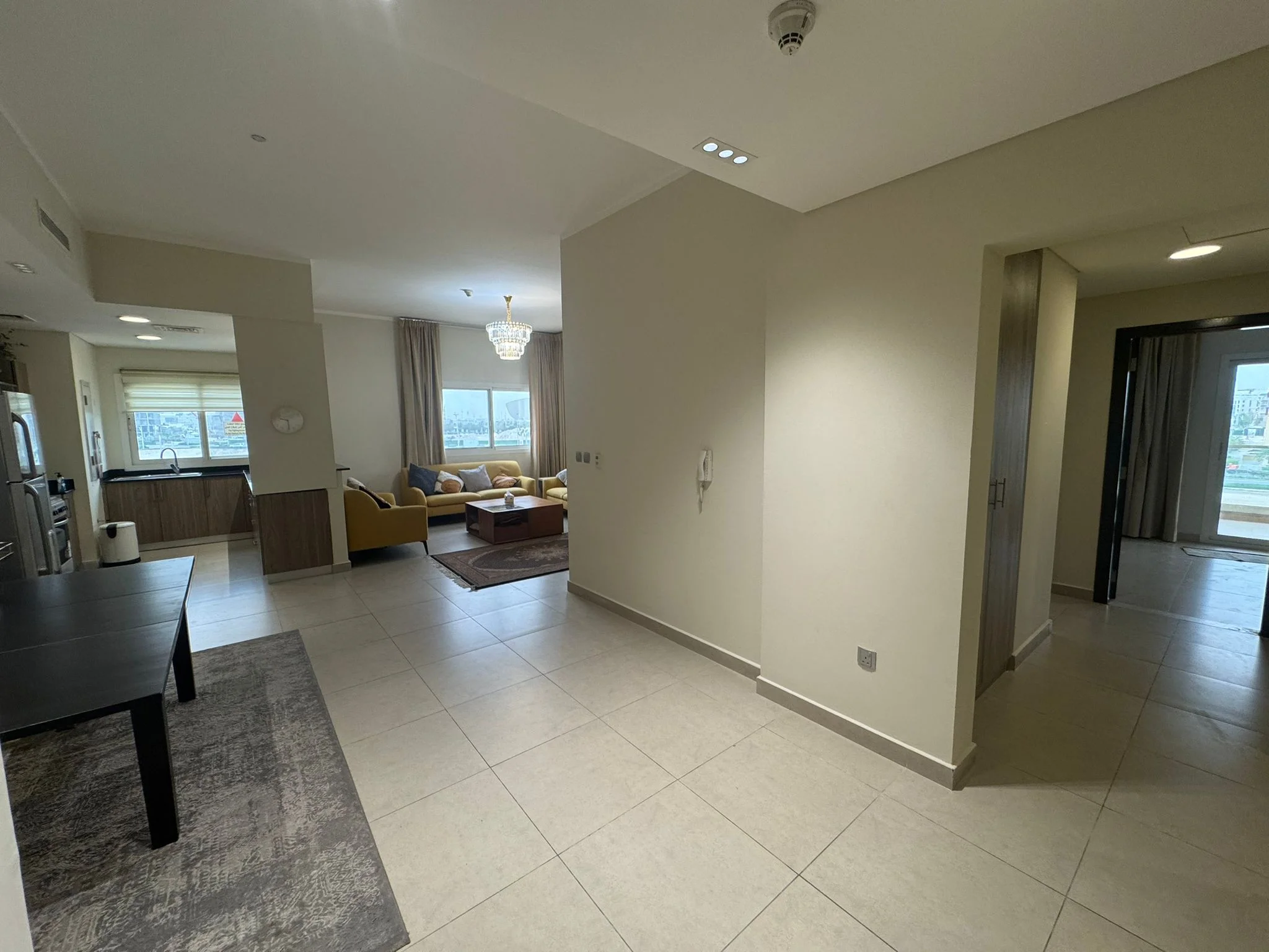 3bhk plus maid spacious appartment 9500 excluding