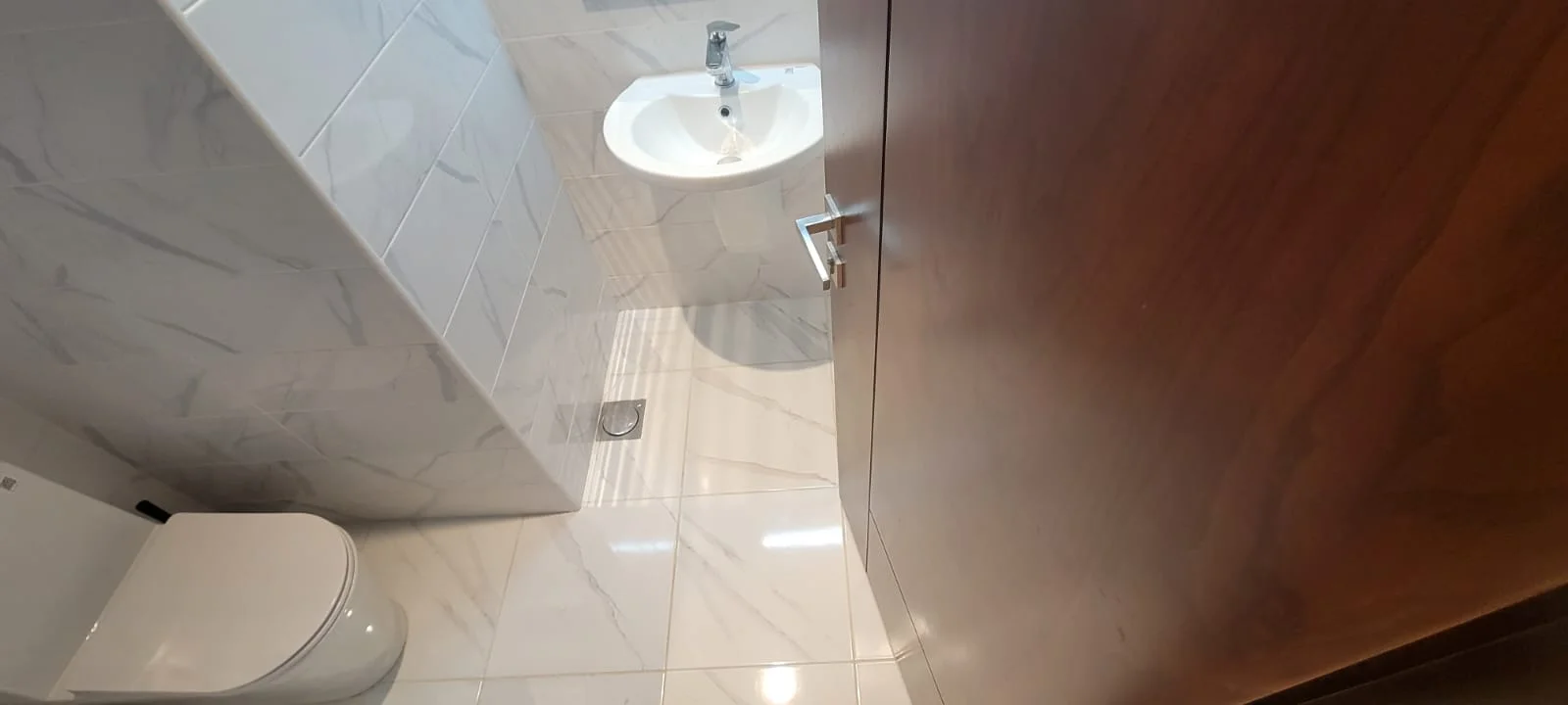 |SPECIOUS LUXURY 2BHK IN PRIME LOCATION|