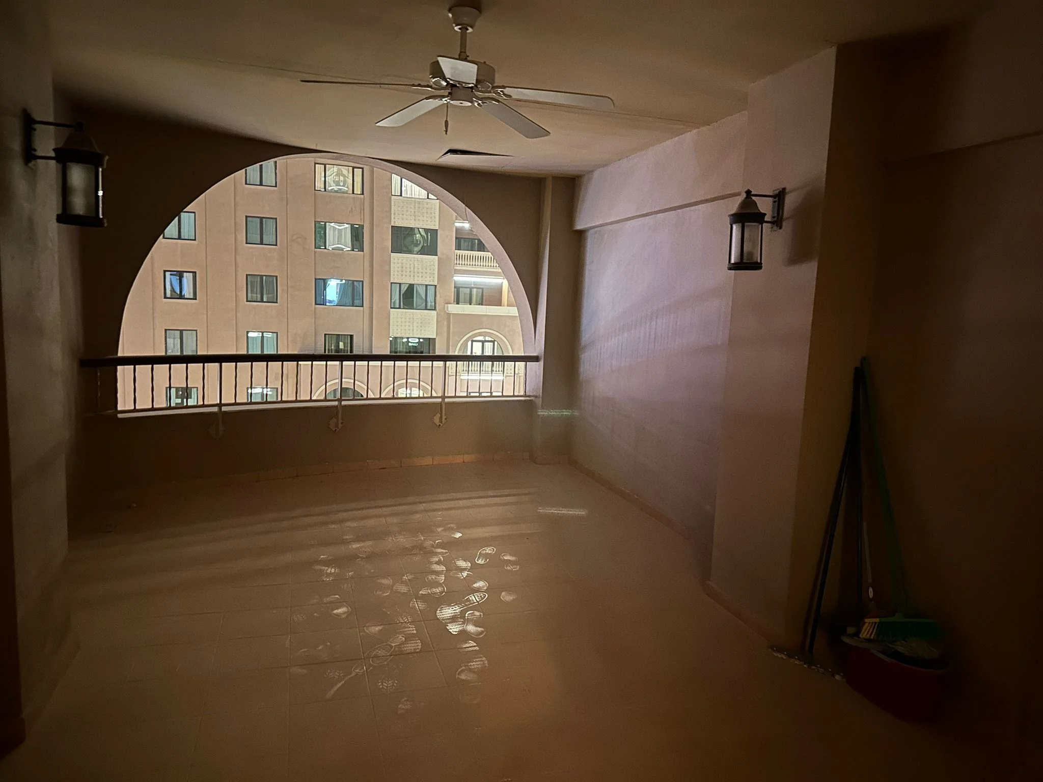 Standard 2BR | Furnished | Big balcony| High floor