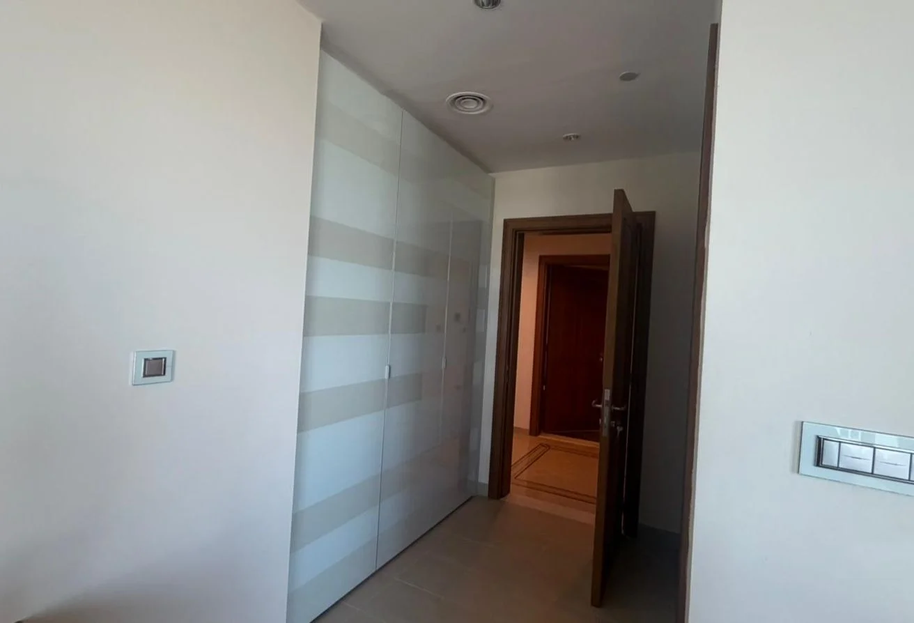 1BHK FULLY FURNISHED APARTMENT IN VIVA BAHRIYA|