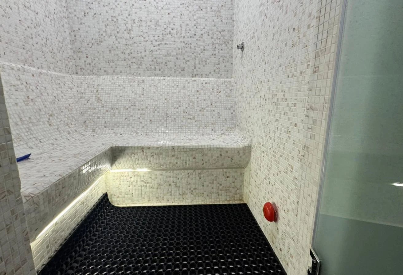 Fitted Space – Massage, Recovery/Multi-Purpose Use