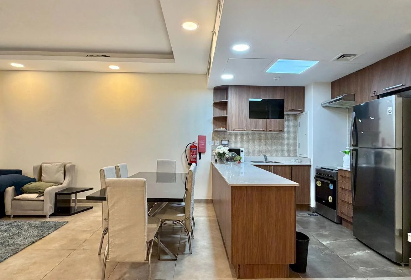 LAVISH FULLY FURNISHED 2BED APARTMENT AVAILABLE