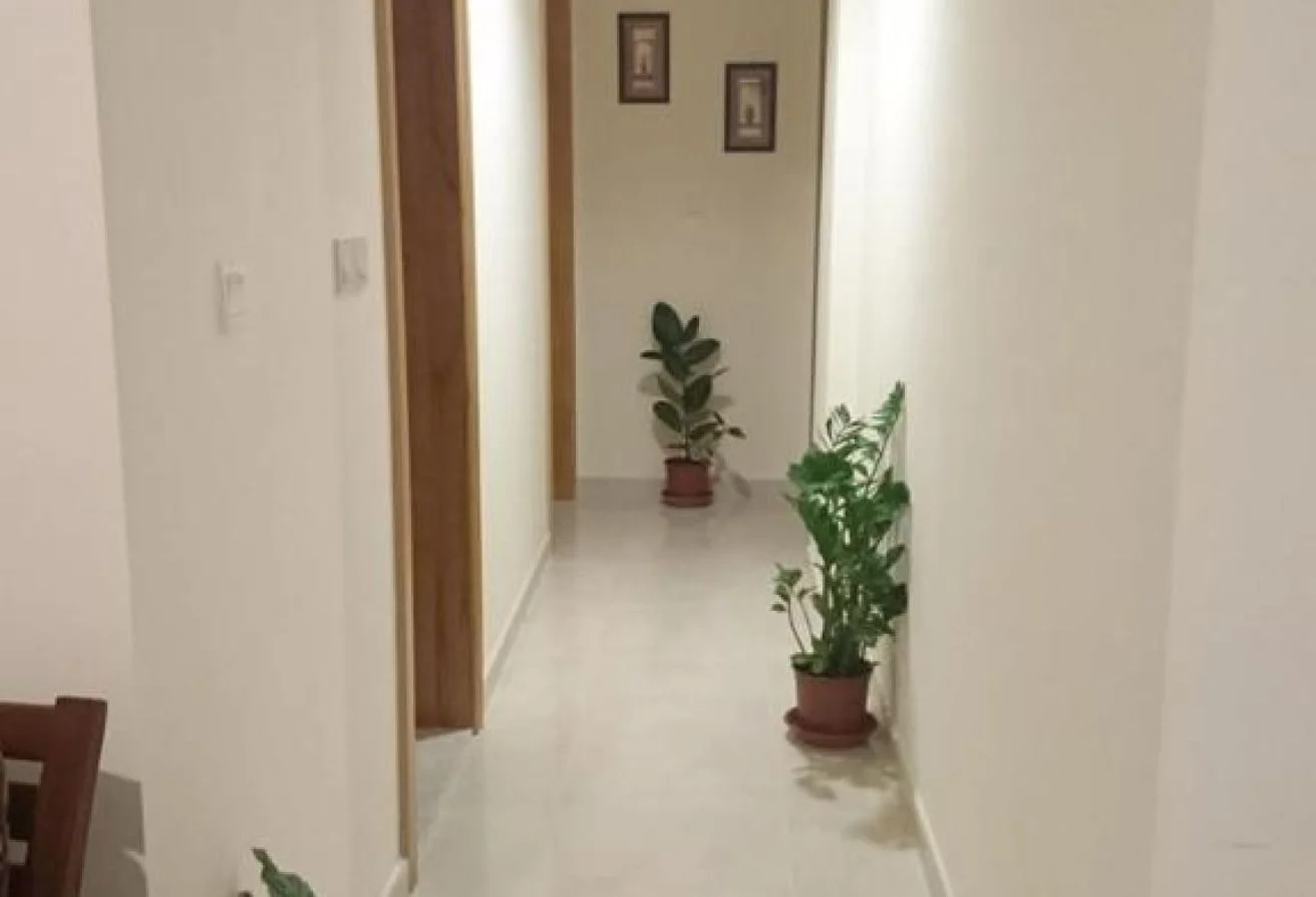 ELEGANT 2 BHK BEST PRICE NEAR TO TRAMSTATION