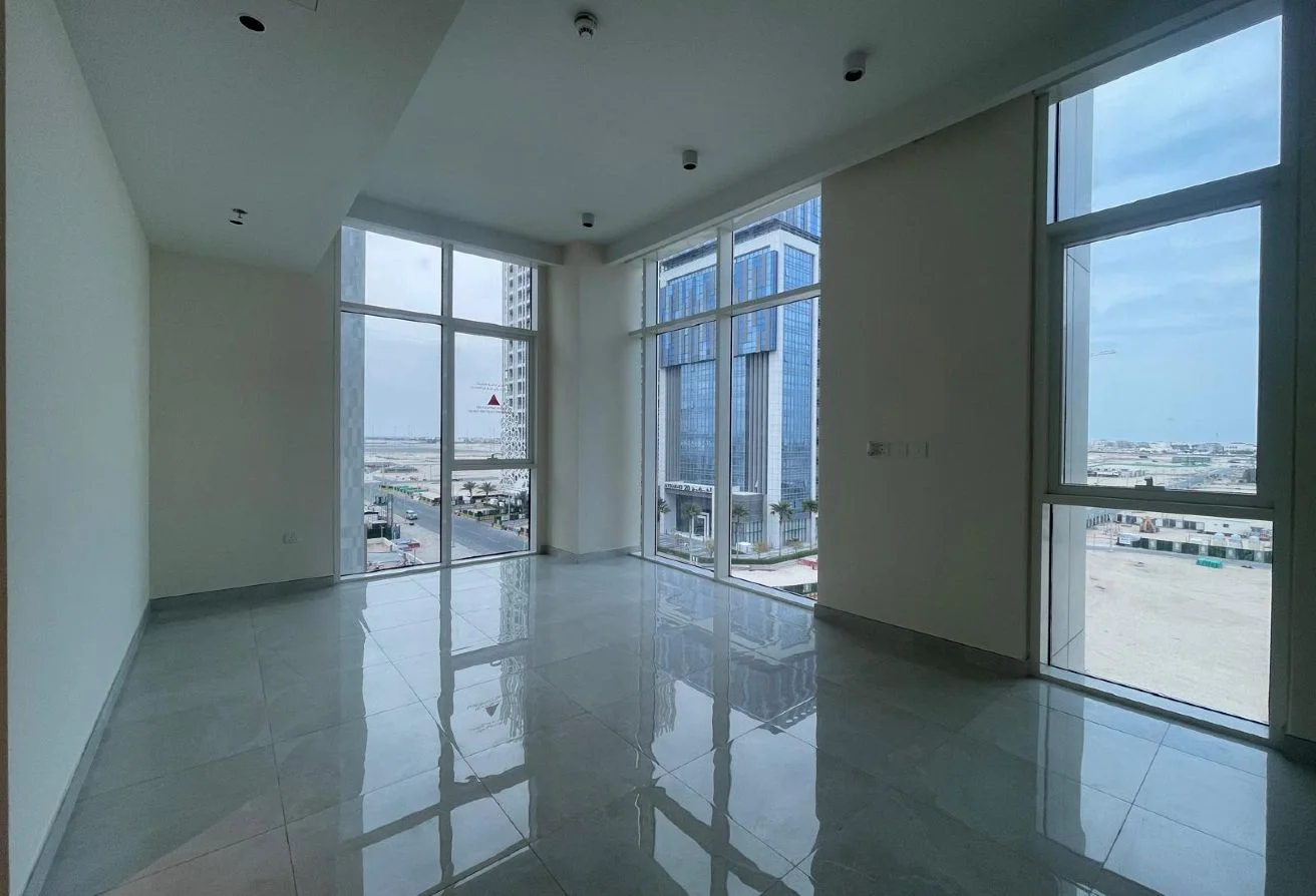 LAVISH 2 BED ROOMS APARTMENT IN BLOSSOM TOWER