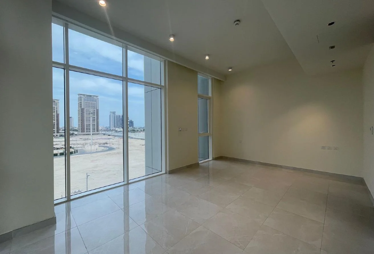 LAVISH 2 BED ROOMS APARTMENT IN BLOSSOM TOWER