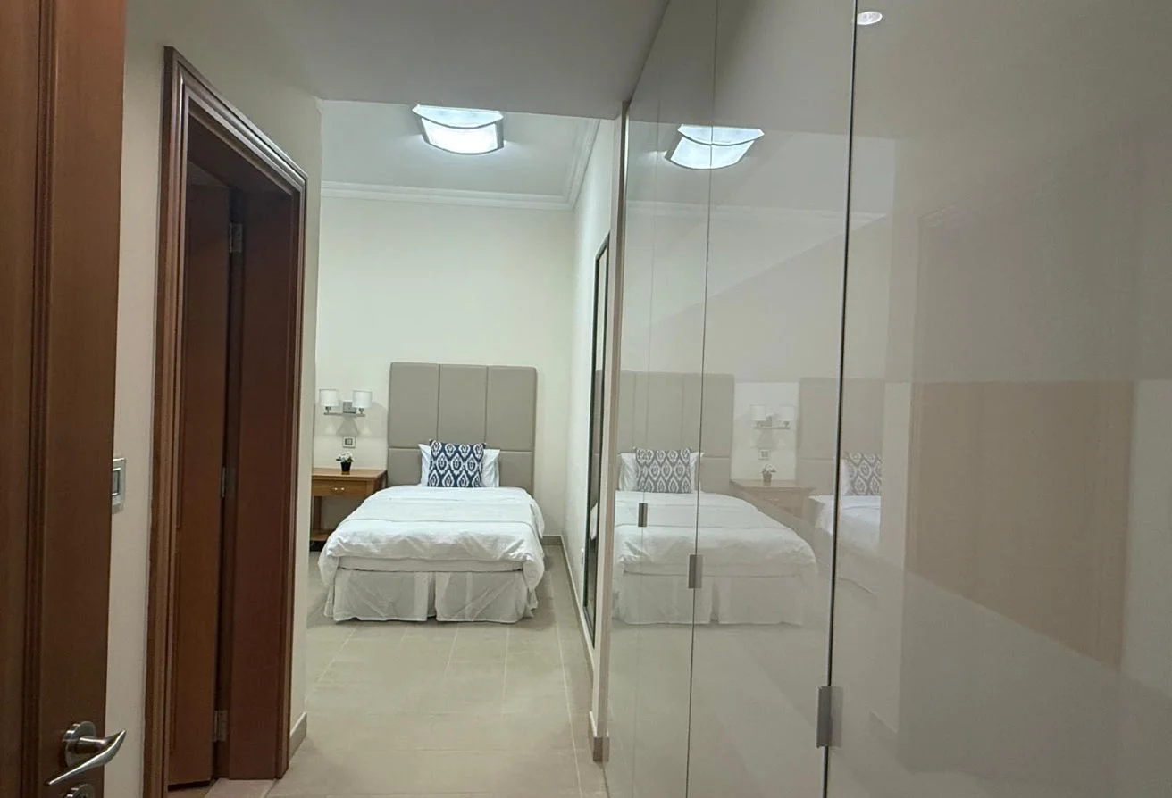 High-End 2BHK | Sea Views & Luxury Amenities Pearl