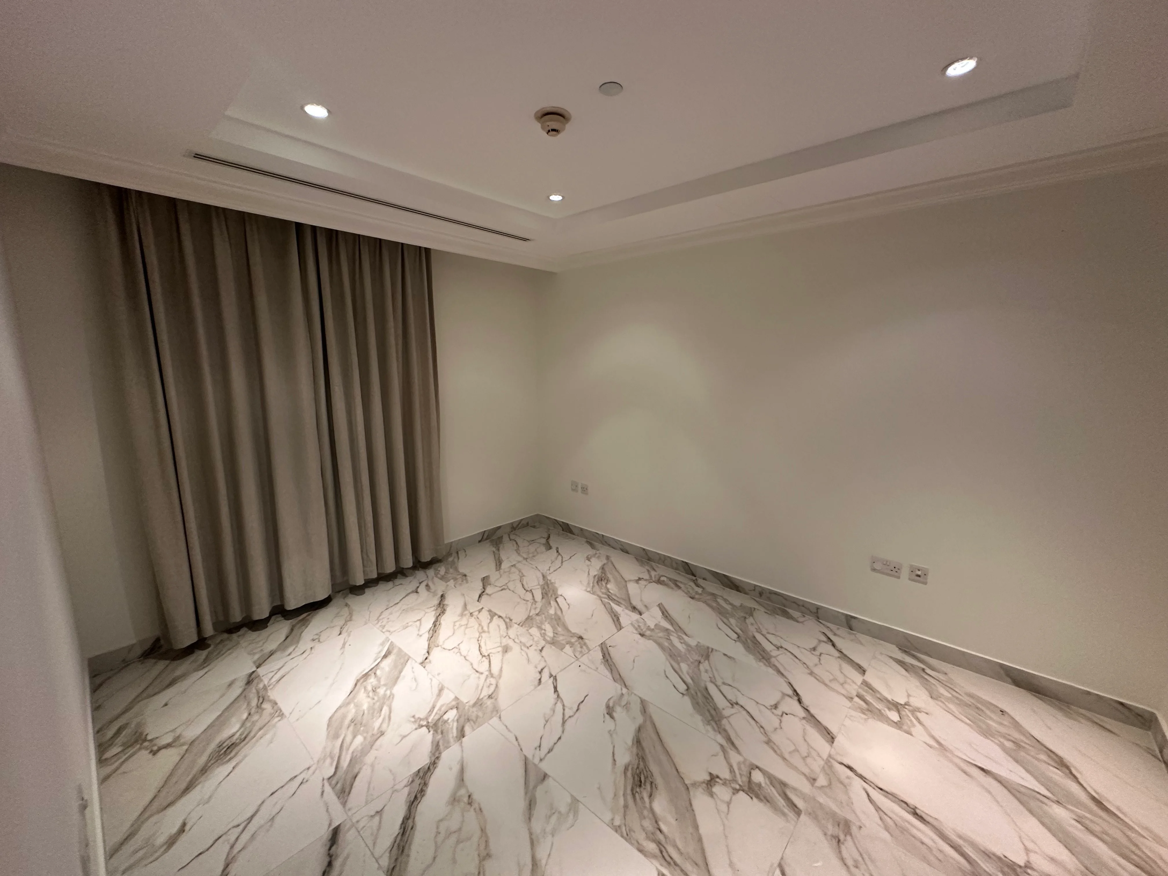 Townhouse Duplex || 4 Bedroom || Marina View