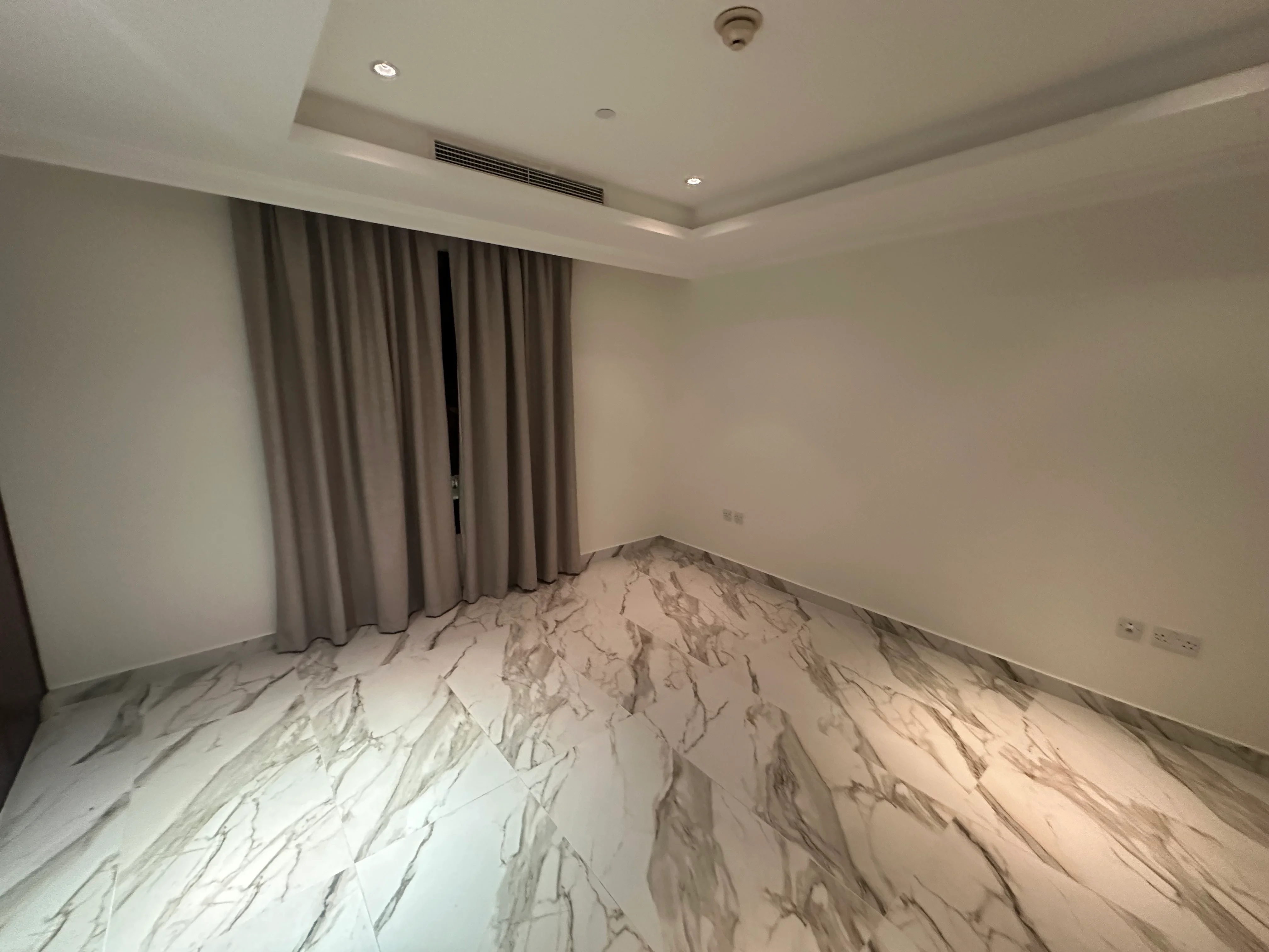 Townhouse Duplex || 4 Bedroom || Marina View