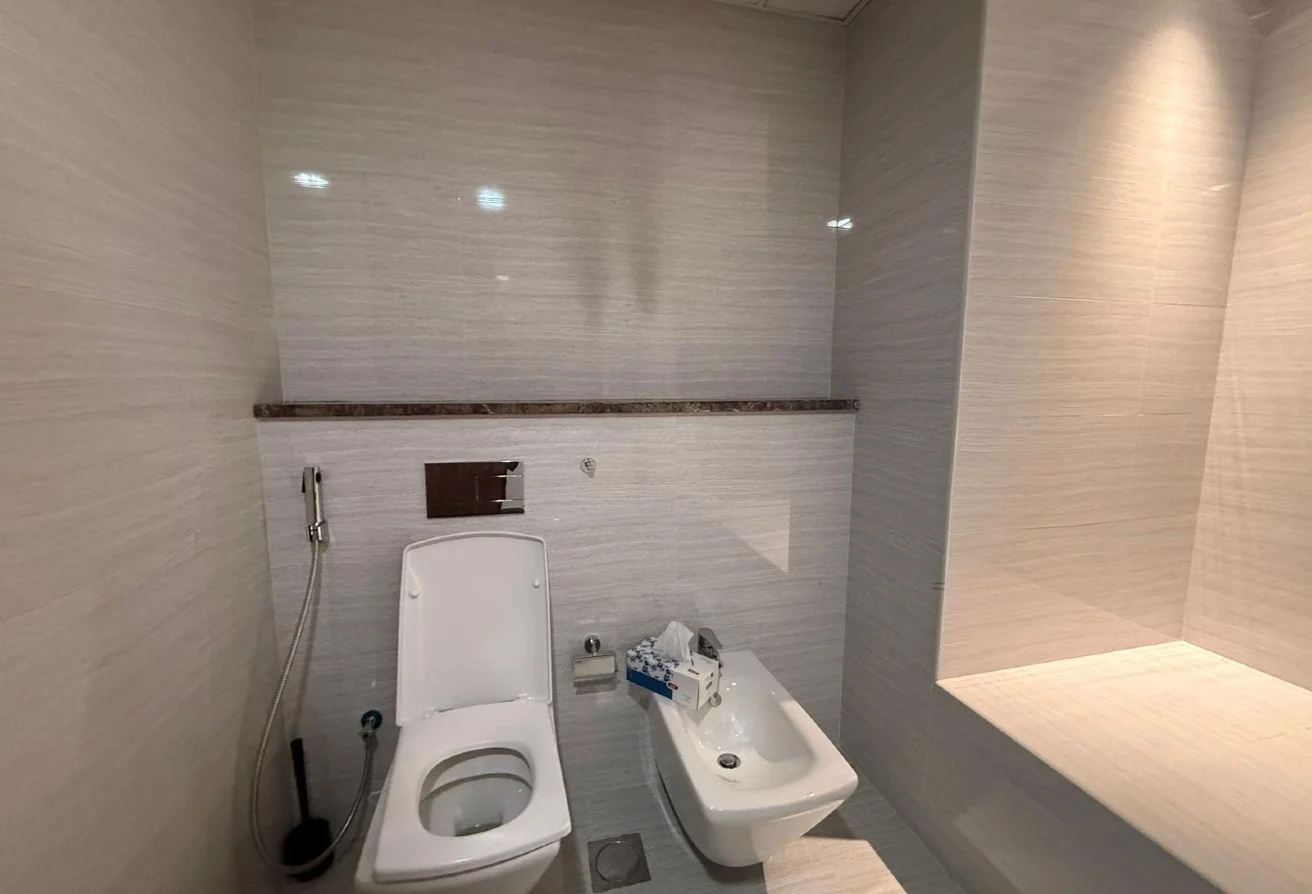 2BR-QAR 9,500 Including Bills-Balcony -Porto-SF