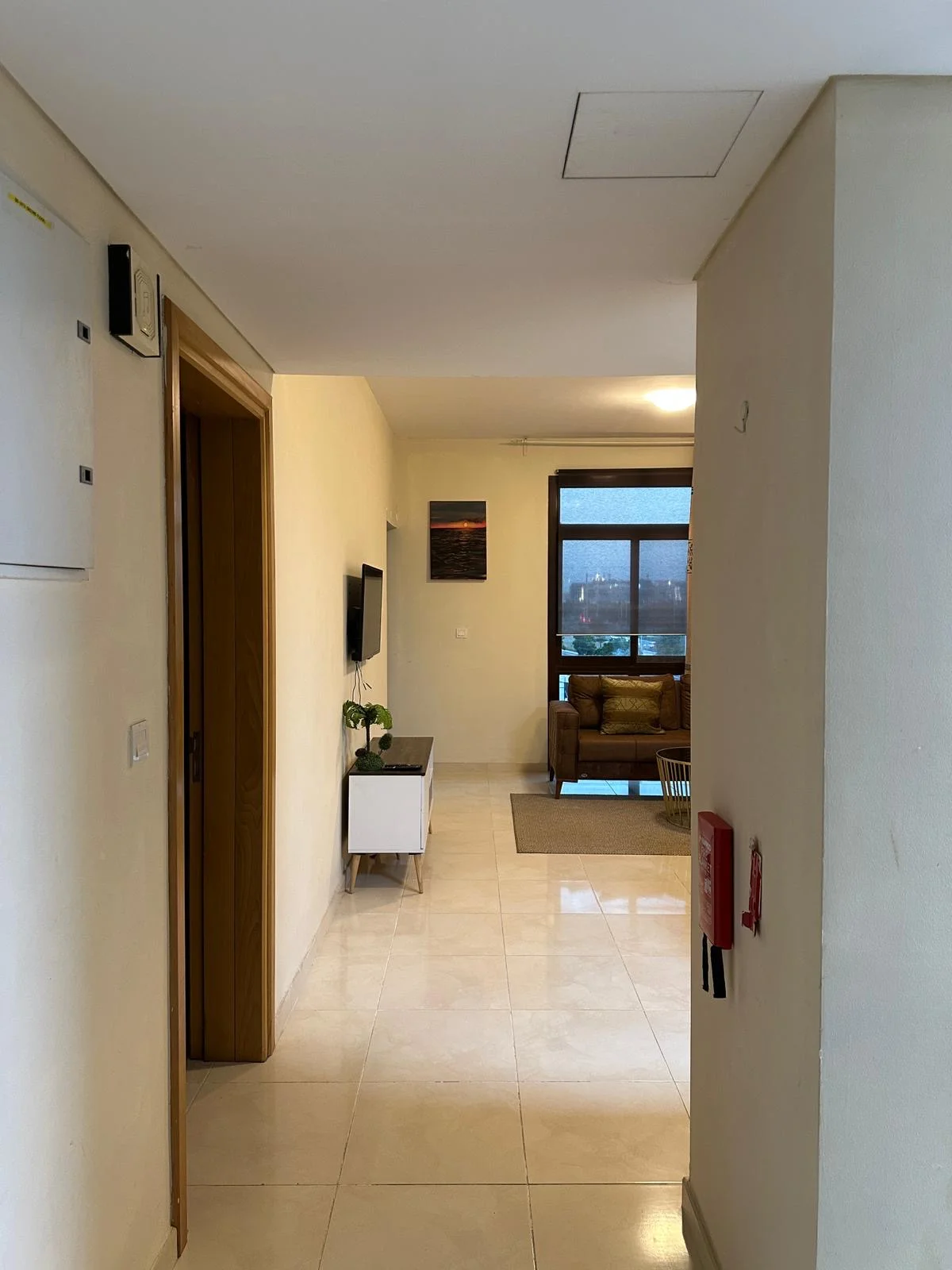 ELEGANT 1BHK FF WITH BALCONY APARTMENT
