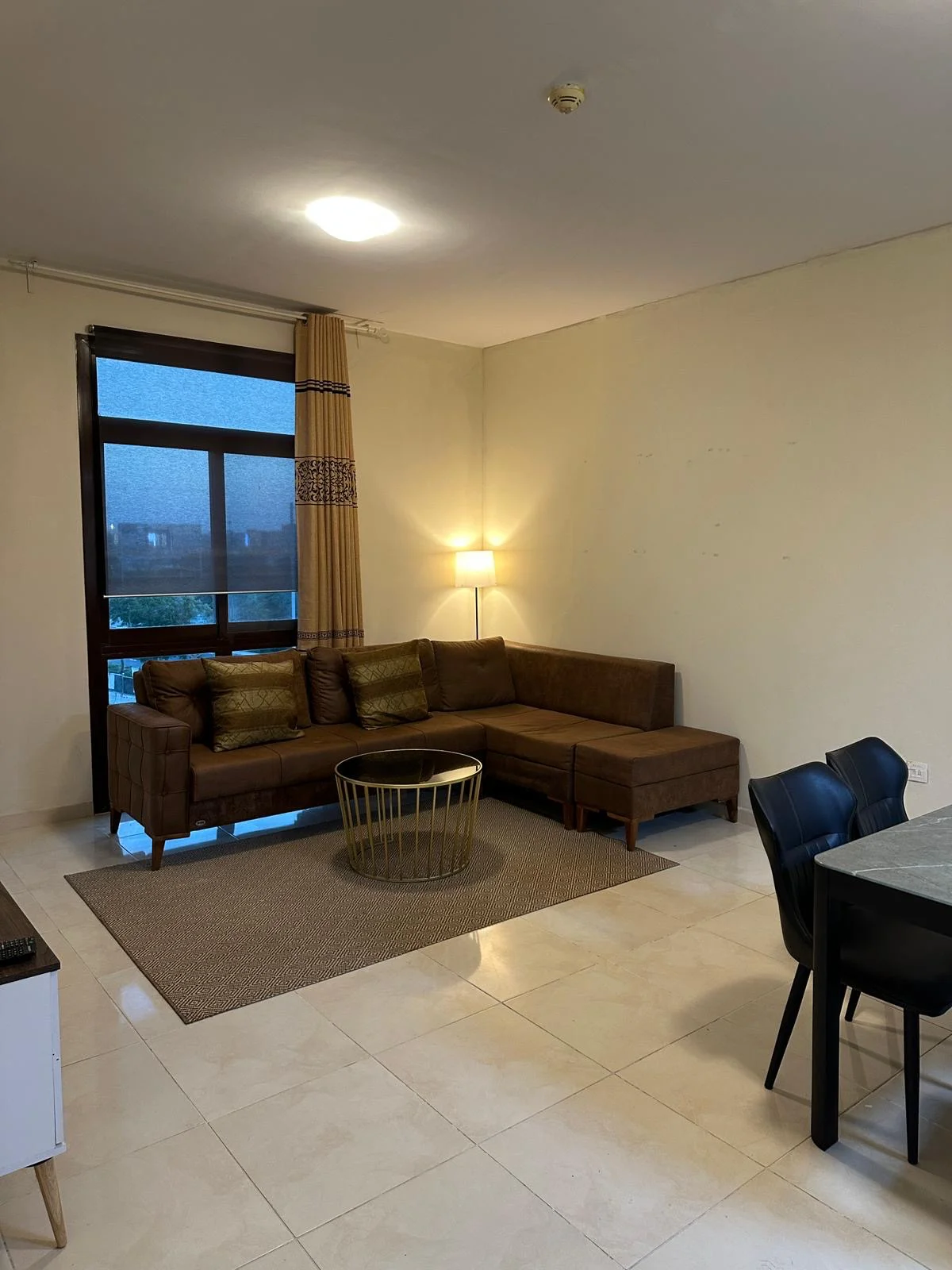 ELEGANT 1BHK FF WITH BALCONY APARTMENT