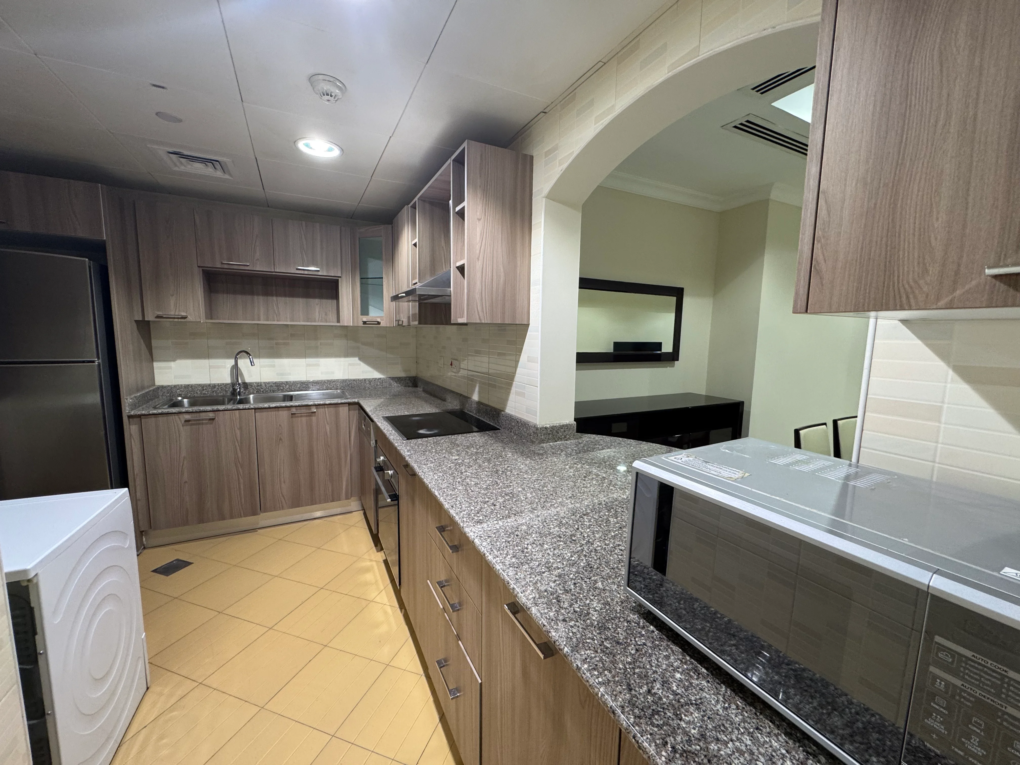 ONE MONTH FREE QATAR COOL INCLUDE 1 BEDROOM FF