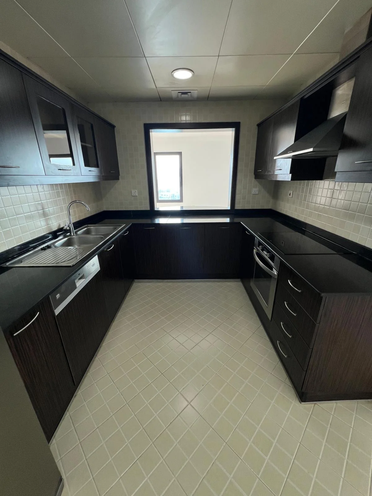 FOR SALE | 2 Bedroom | Full Marina View | Upgraded