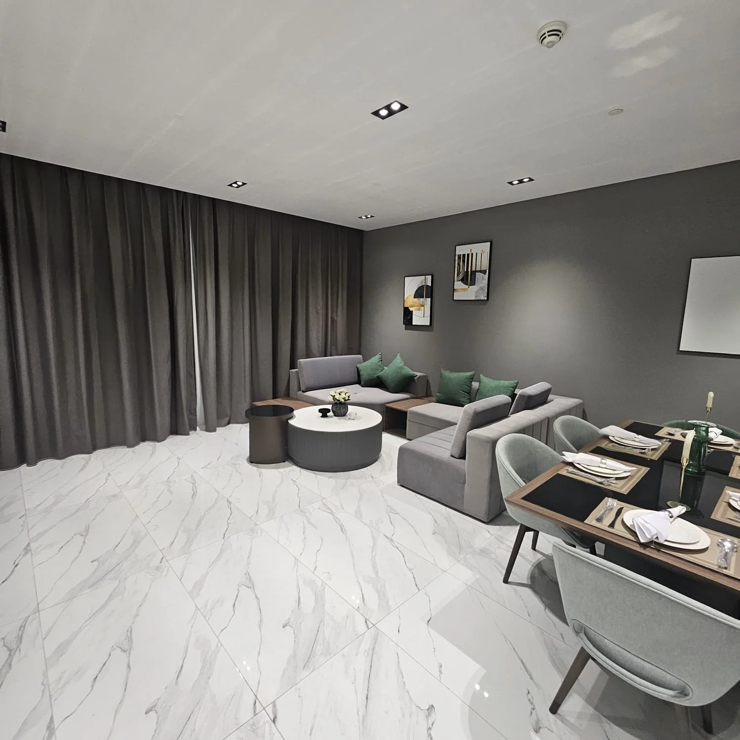 BRAND NEW 2BHK FULLY FURNISHED PARK VIEW