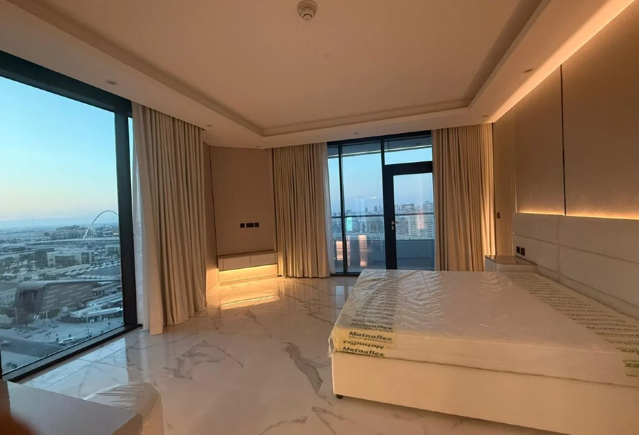 Lusail Marina Brand New 175 SQM Title Deed 2.4M