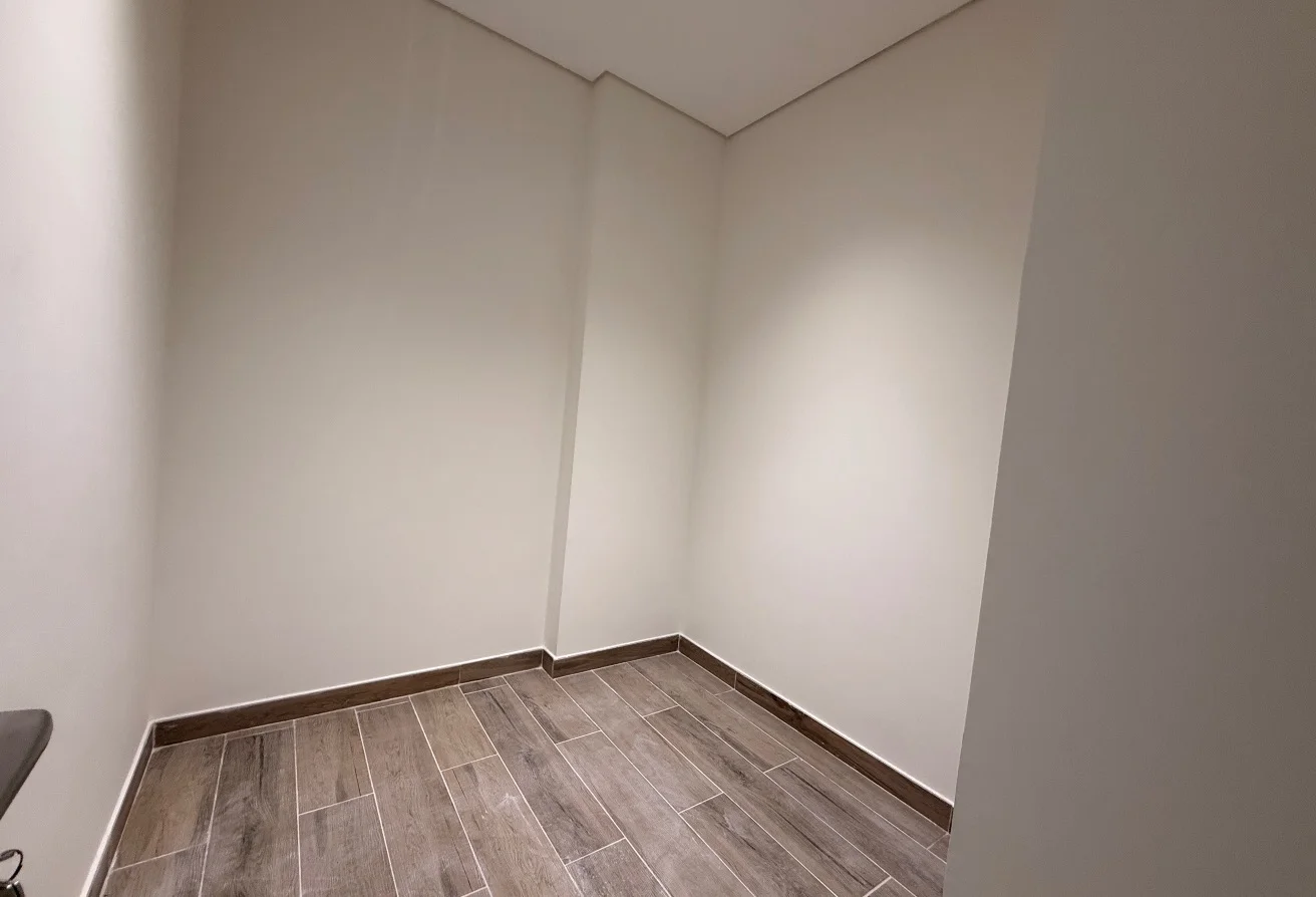 First Tenant 3BHK+ Maid | 11000QAR | Yasmeen City