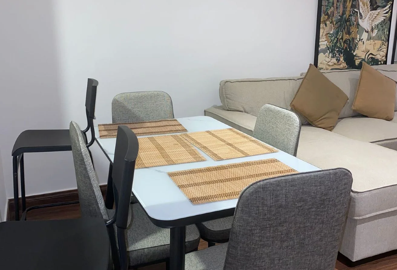 STUNNING STUDIO WITH MARINA AND SEA VIEW IN PEARL