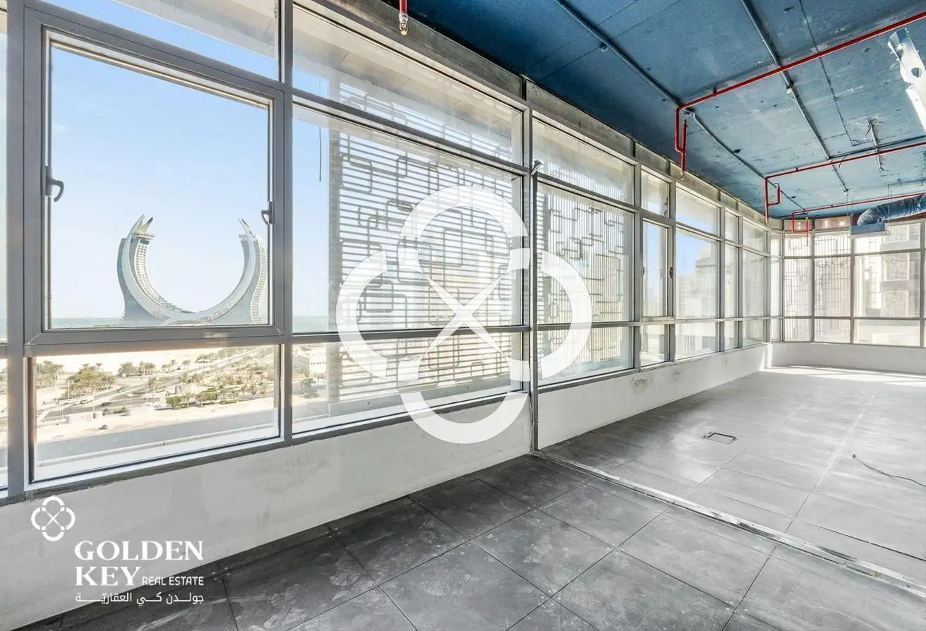 Balcony| Spacious Office space for Rent| Sea View