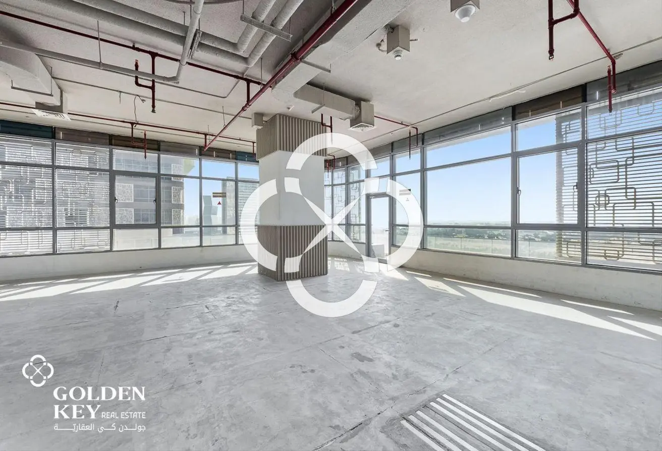 Balcony| Spacious Office space for Rent| Sea View