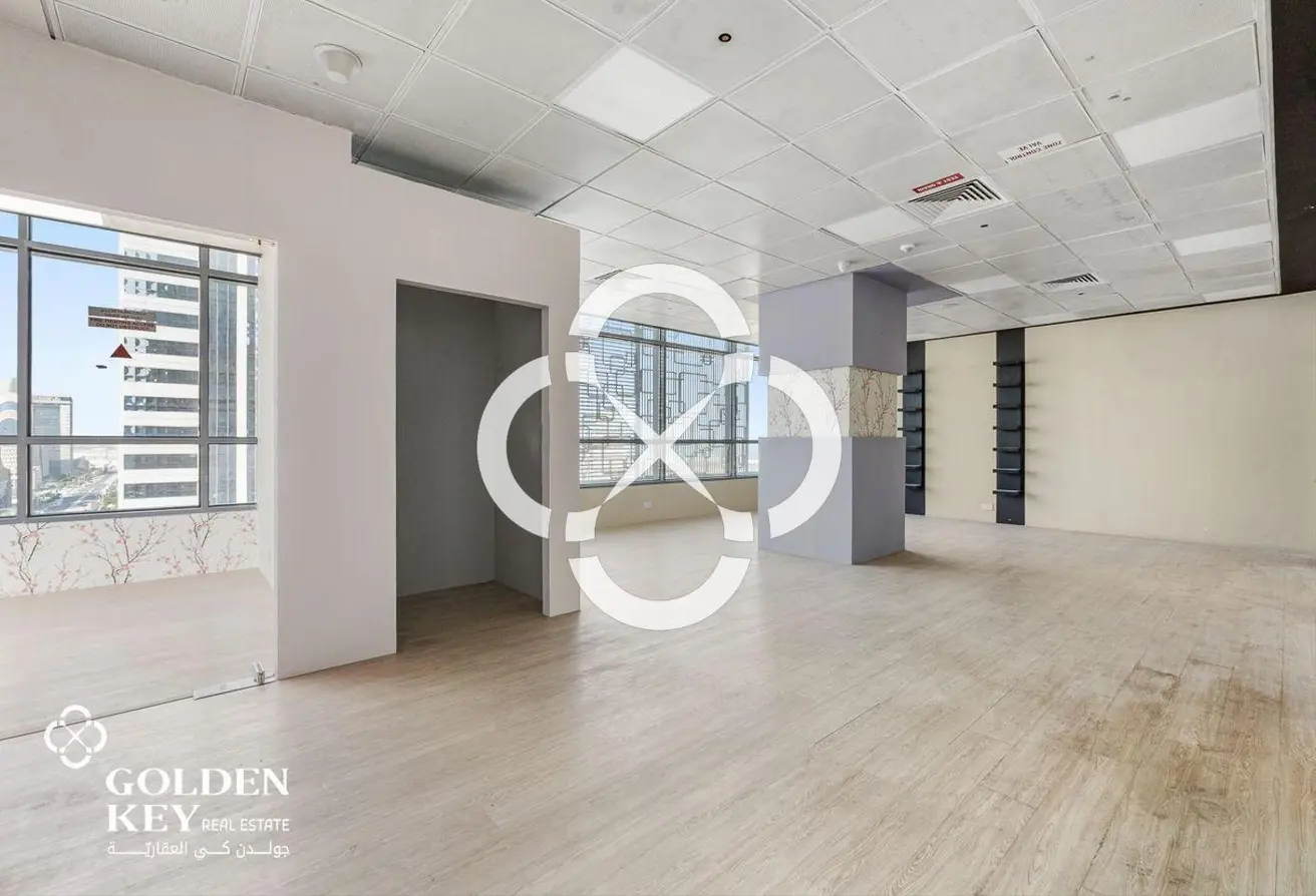 Balcony| Spacious Office space for Rent| Sea View