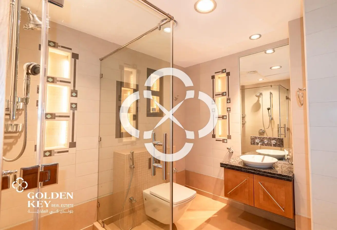 Luxury 2BR with Balcony | All Bills Included