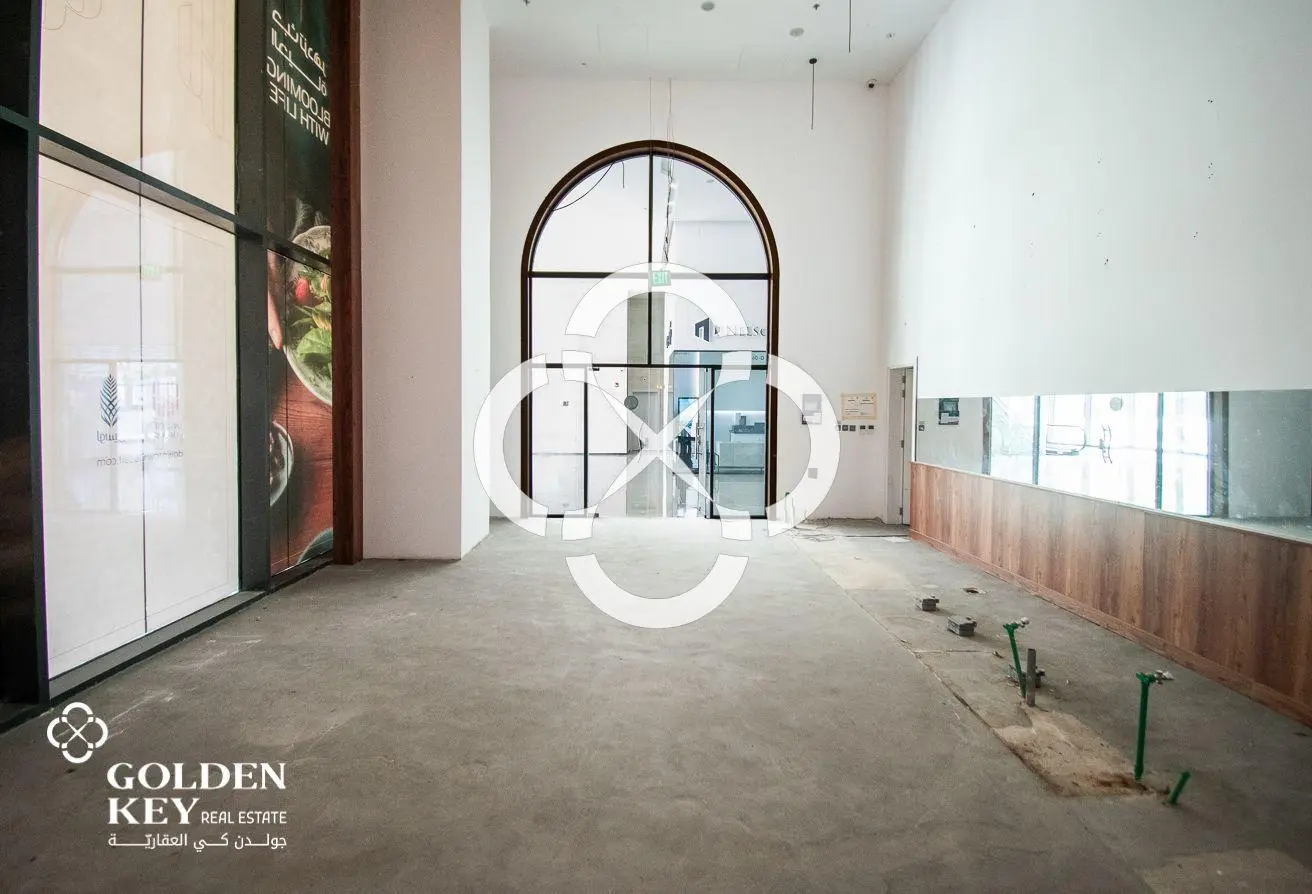 Fitted Shop with Terrace – Lusail Boulevard